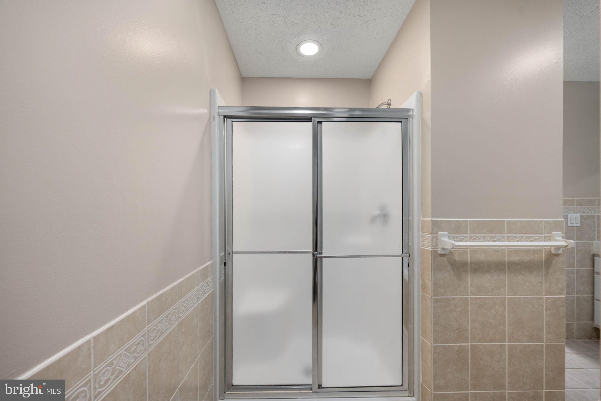 NEWMAN SPEEDWAY - Residential