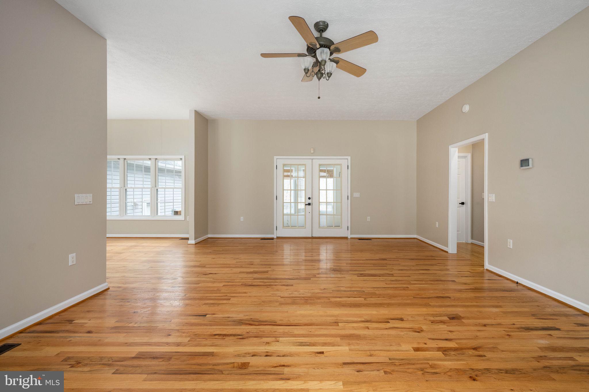 NEWMAN SPEEDWAY - Residential