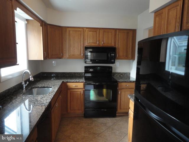 MARLBOROUGH CONDOMINIUM - Residential Lease