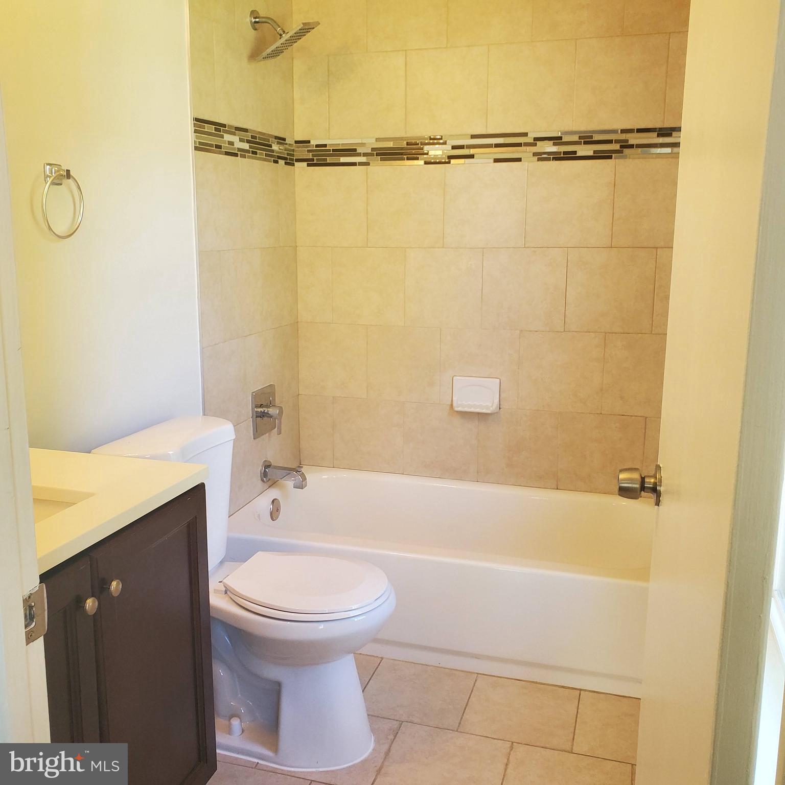 MARLBOROUGH CONDOMINIUM - Residential Lease