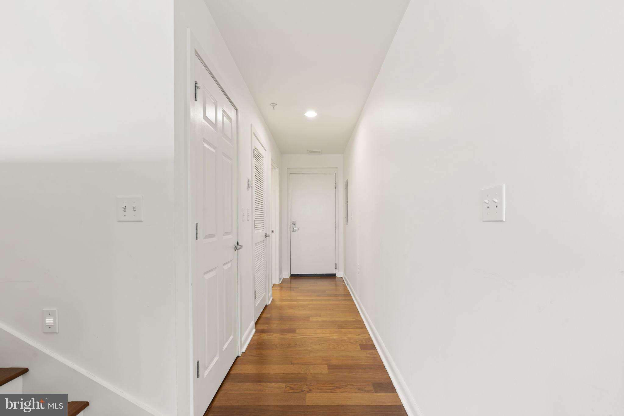 SOCIETY HILL - Residential