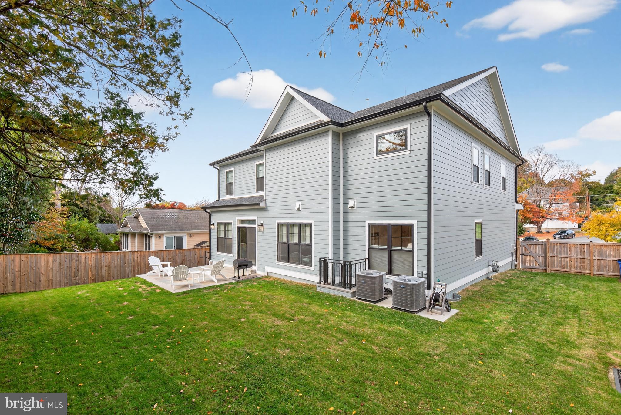 GARRETT PARK ESTATES - Residential