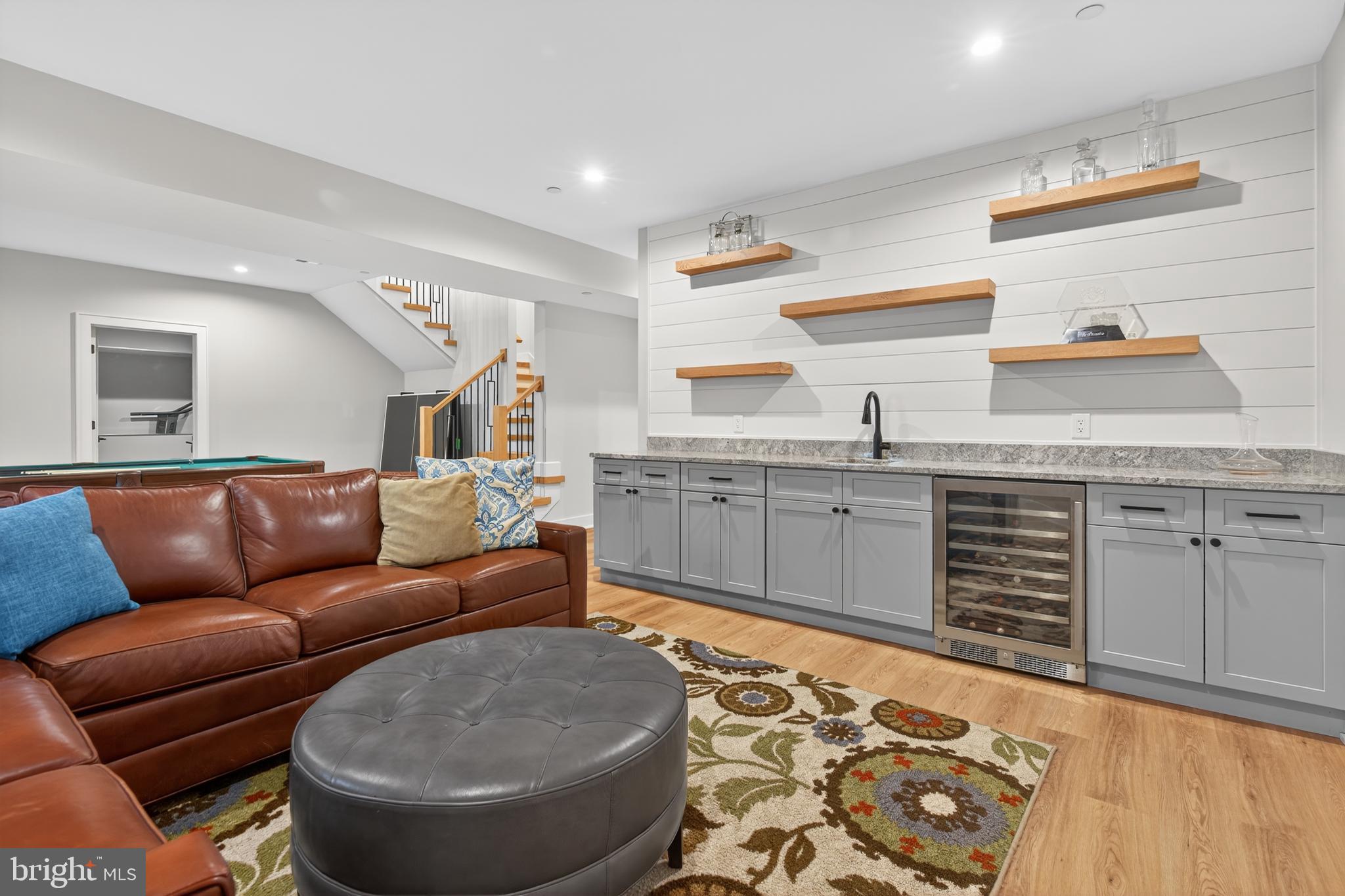 GARRETT PARK ESTATES - Residential