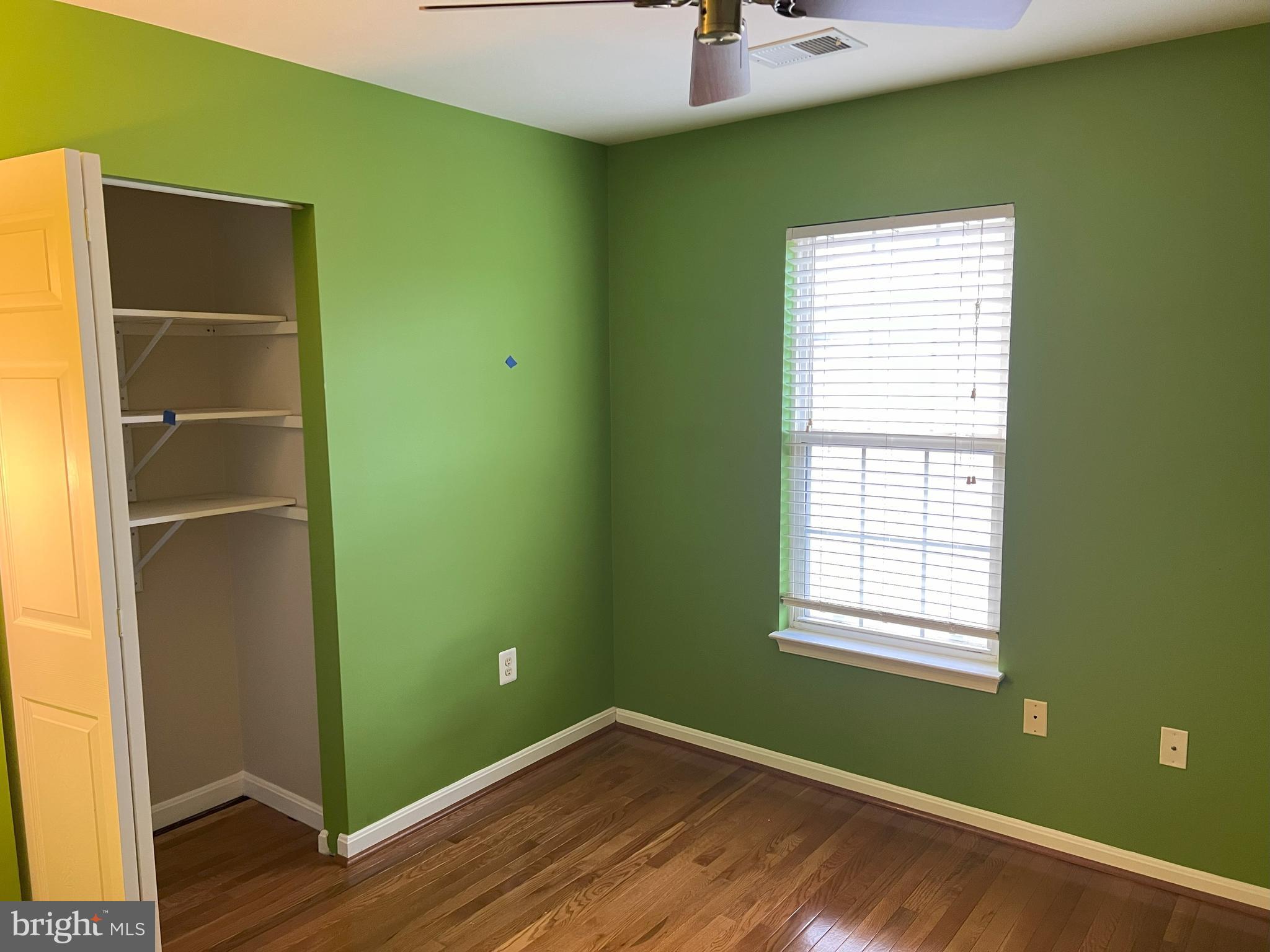 SOUTH RIDING - Residential Lease