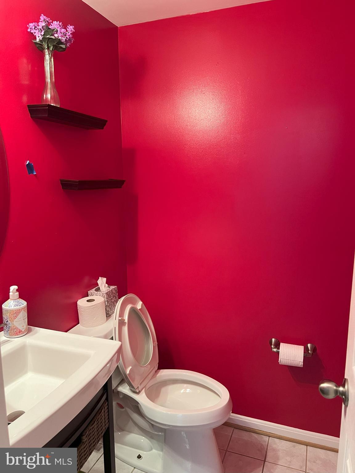 SOUTH RIDING - Residential Lease