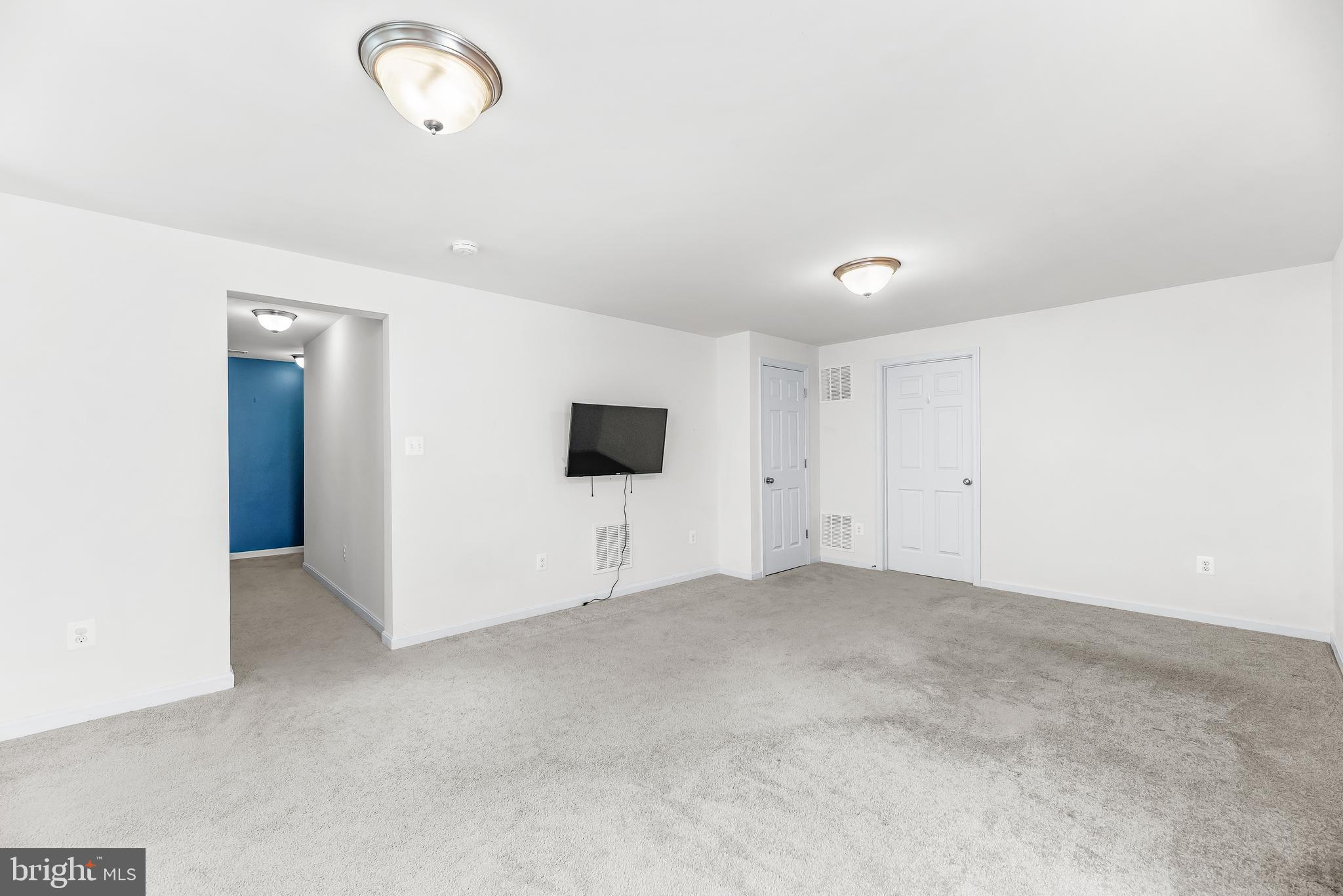 PRINCE FREDERICK CROSSING - Residential