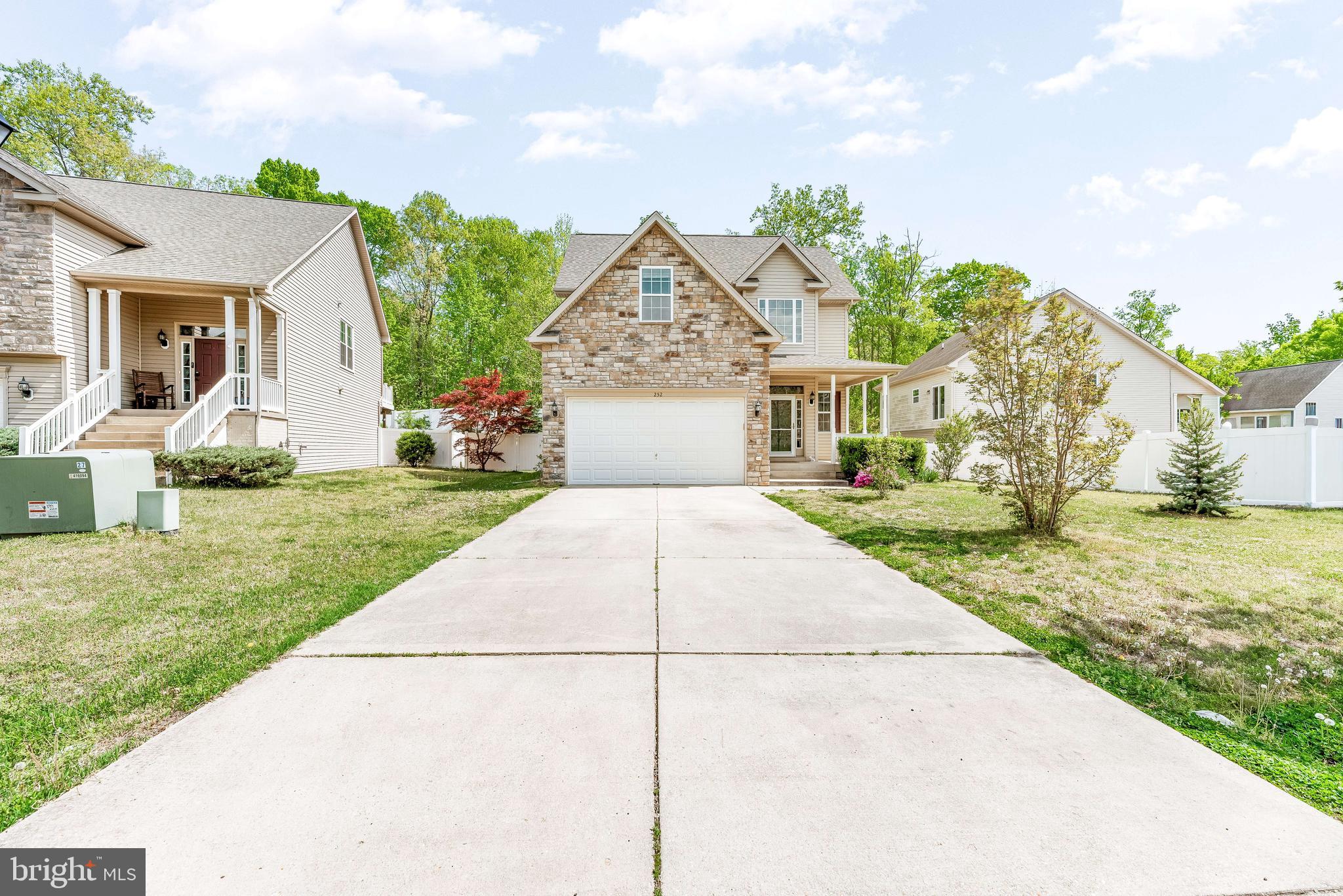 PRINCE FREDERICK CROSSING - Residential