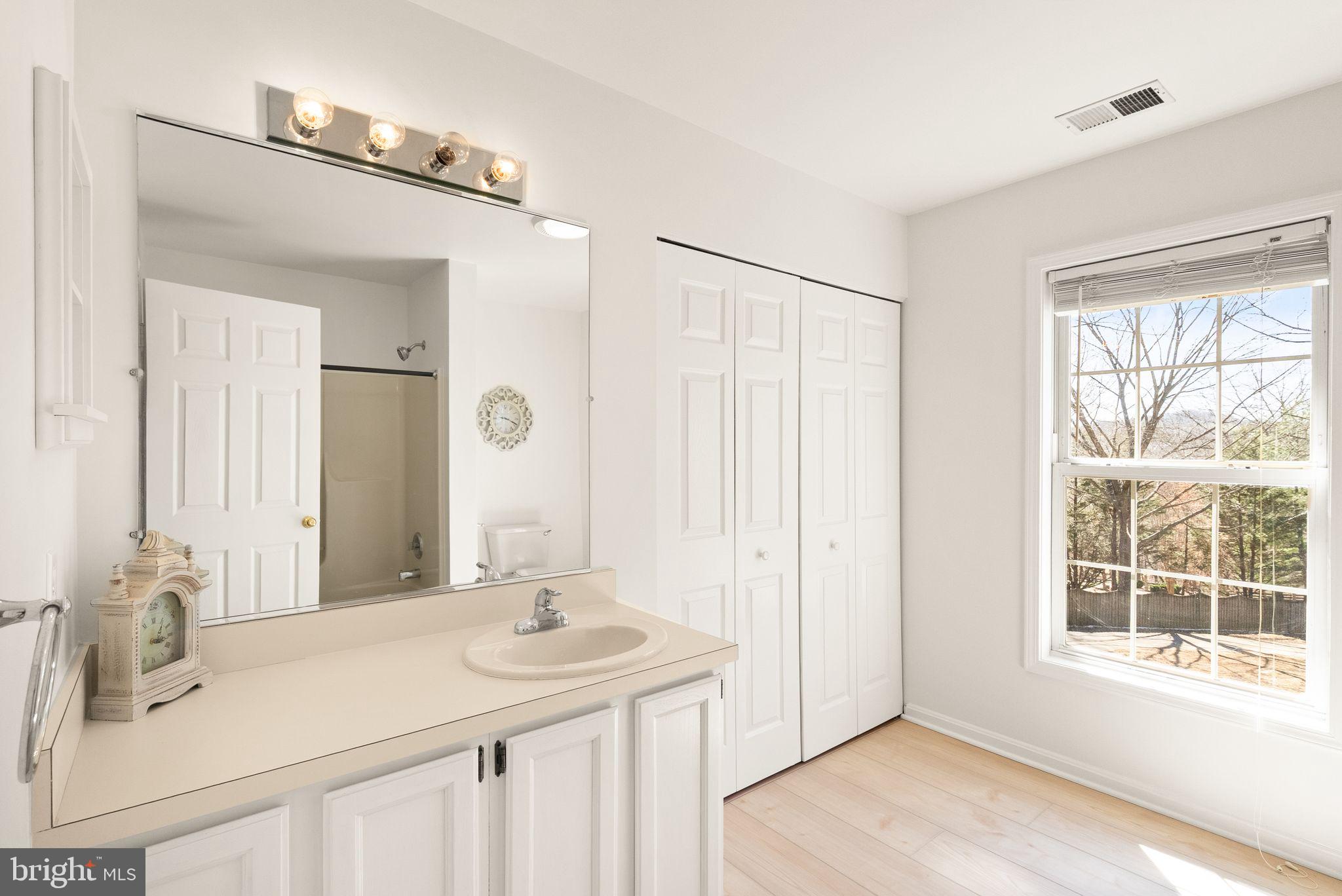 BARTESTREE - Residential