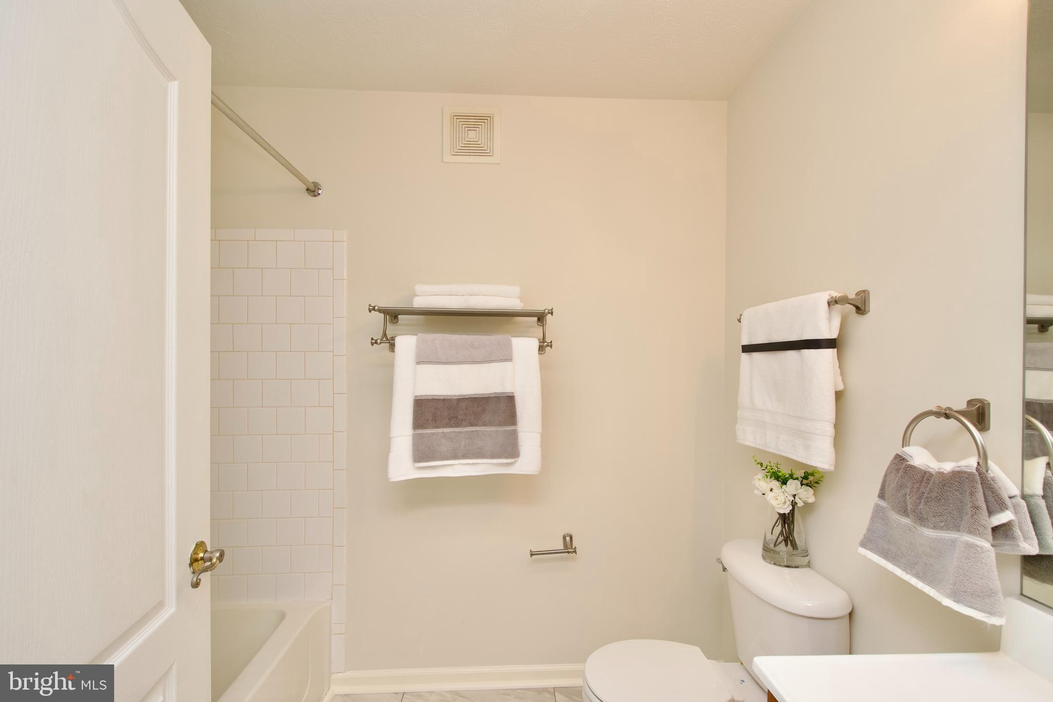 LARGO TOWN CENTER - Residential