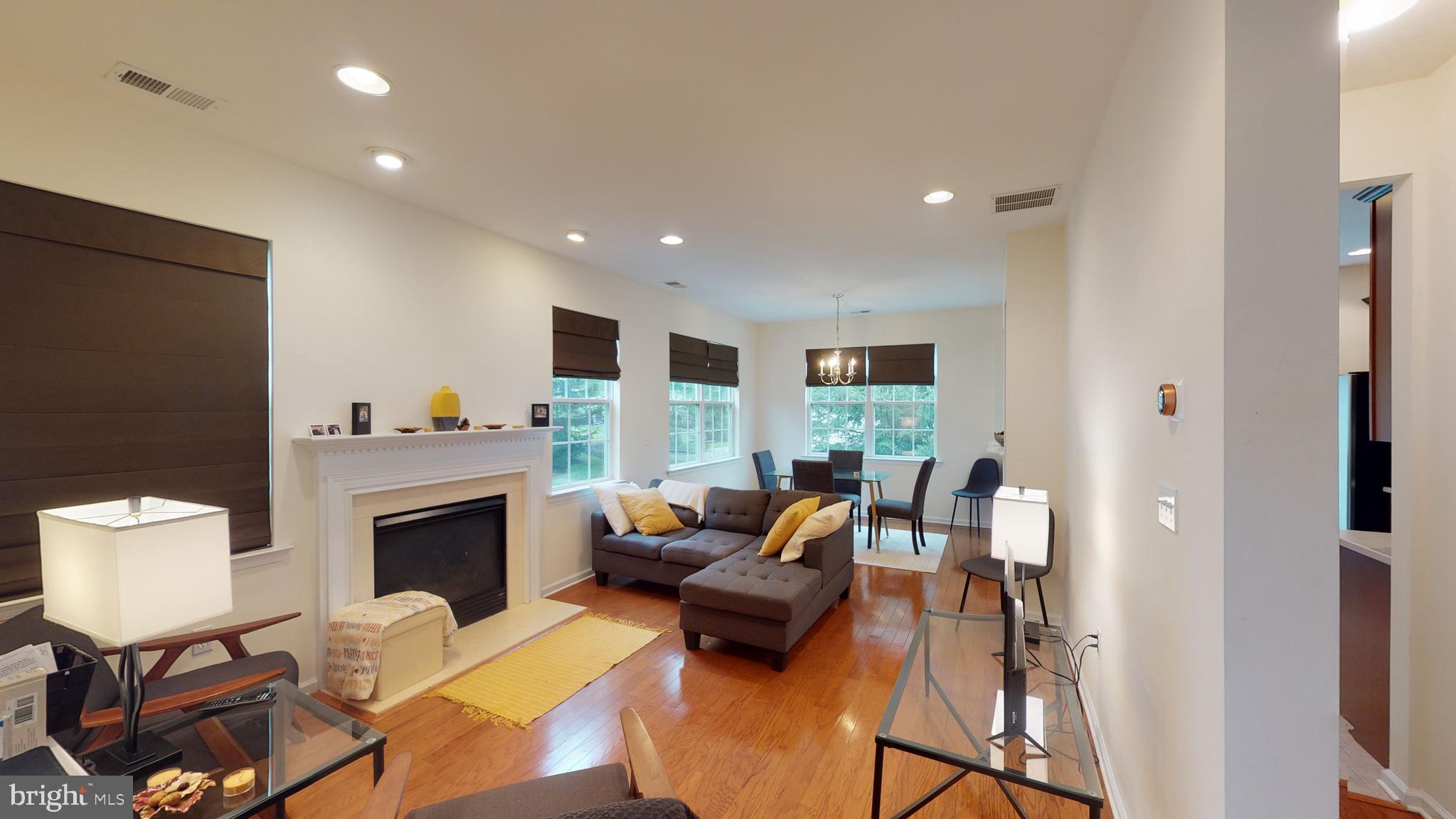 206 CONCORD PLACE