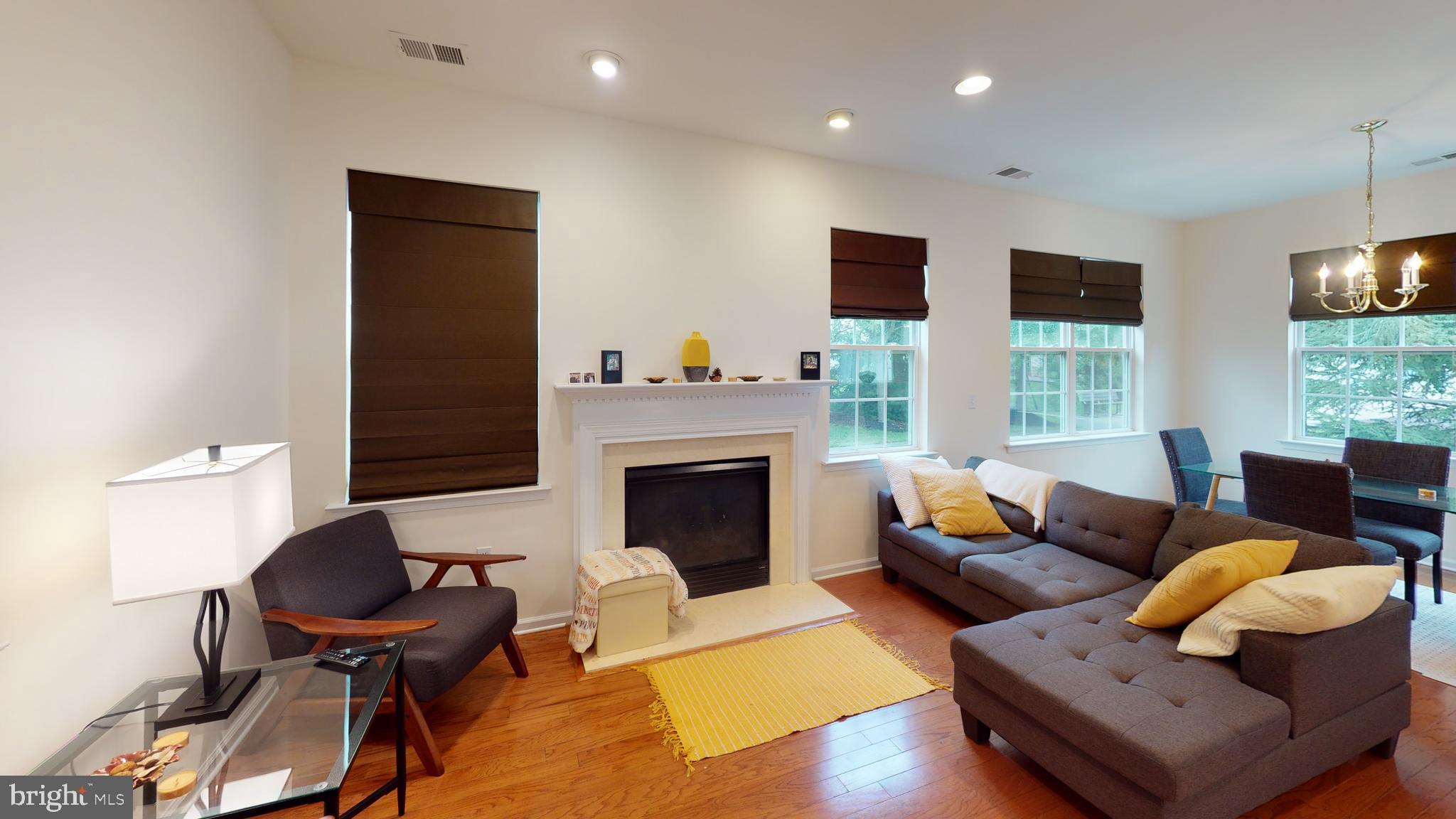 206 CONCORD PLACE
