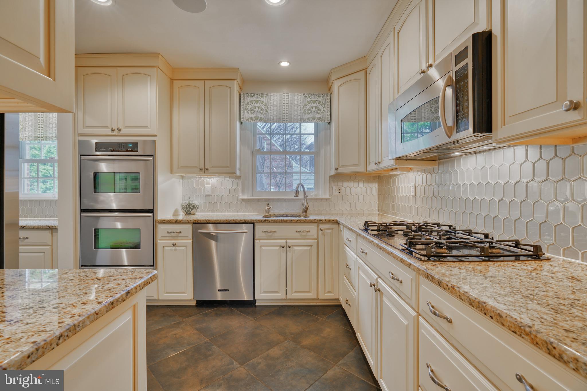 PINEHURST - Residential