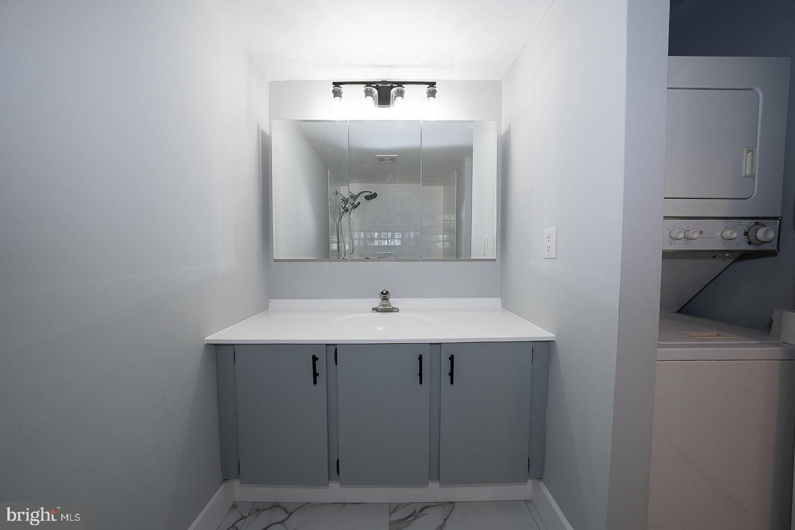 CENTER CITY - Residential