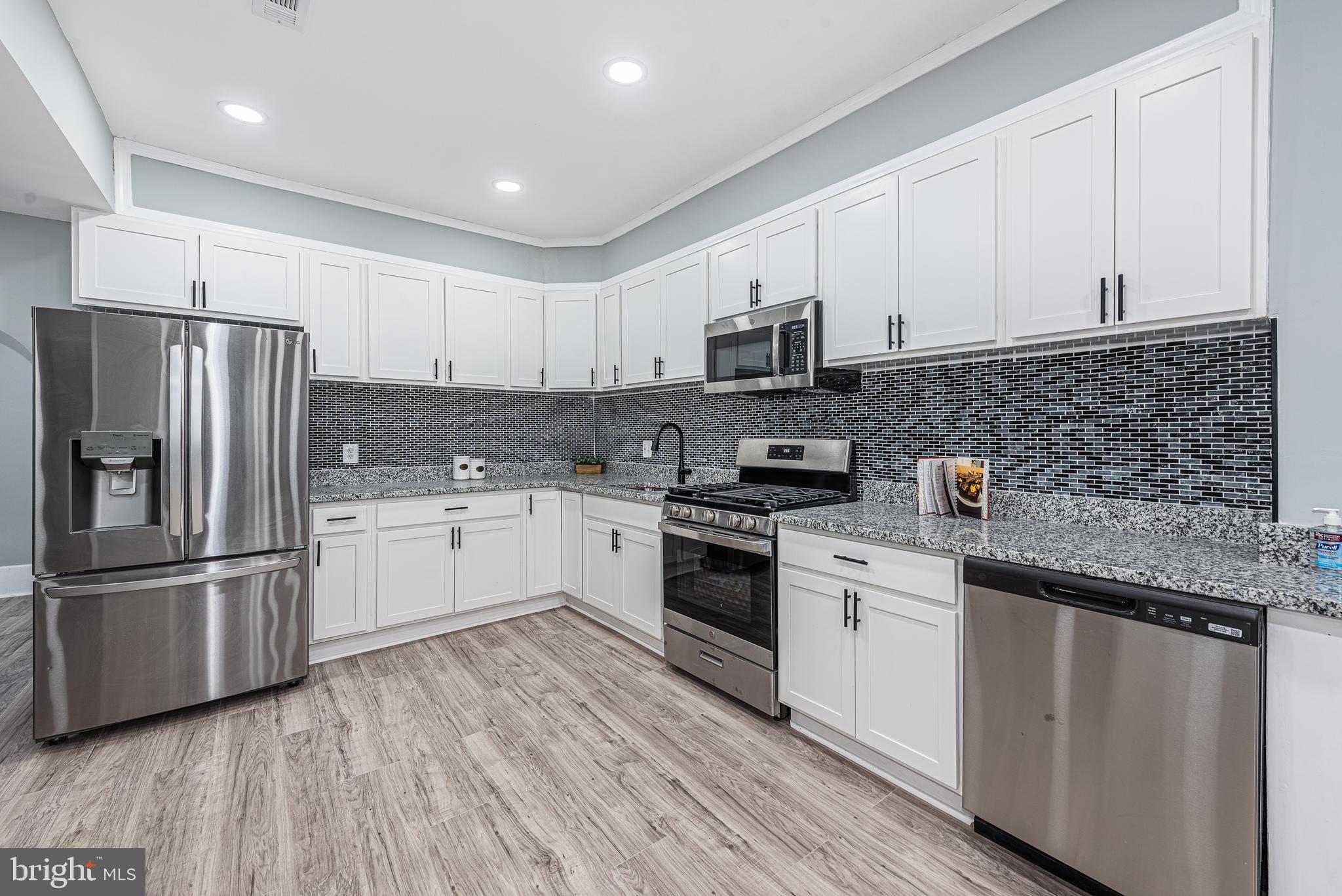 ARLINGTON - Residential