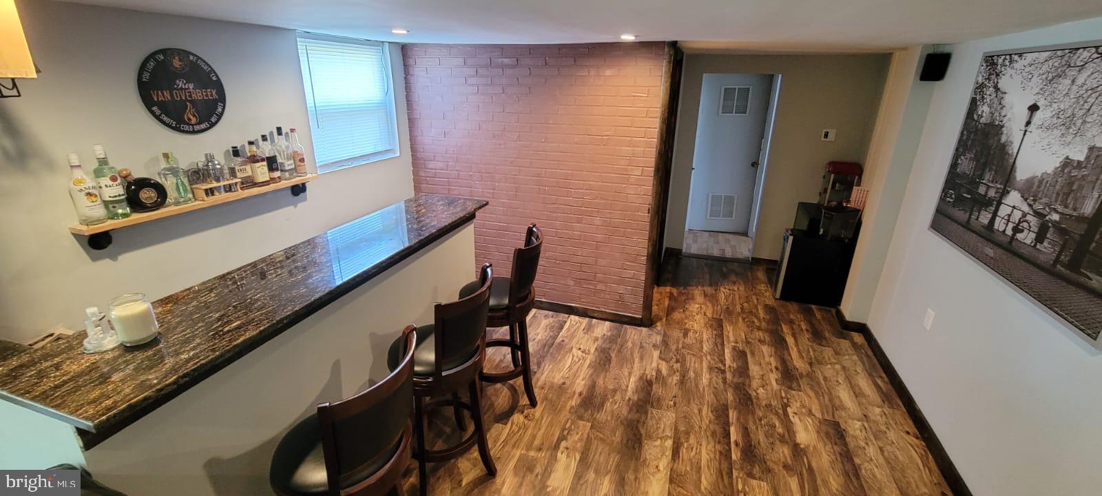 PENNYTON ESTATES - Residential Lease