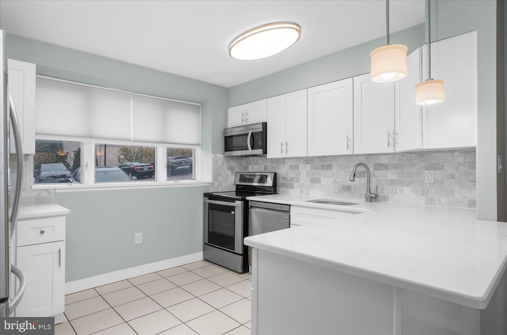 BRYN MAWR - Residential