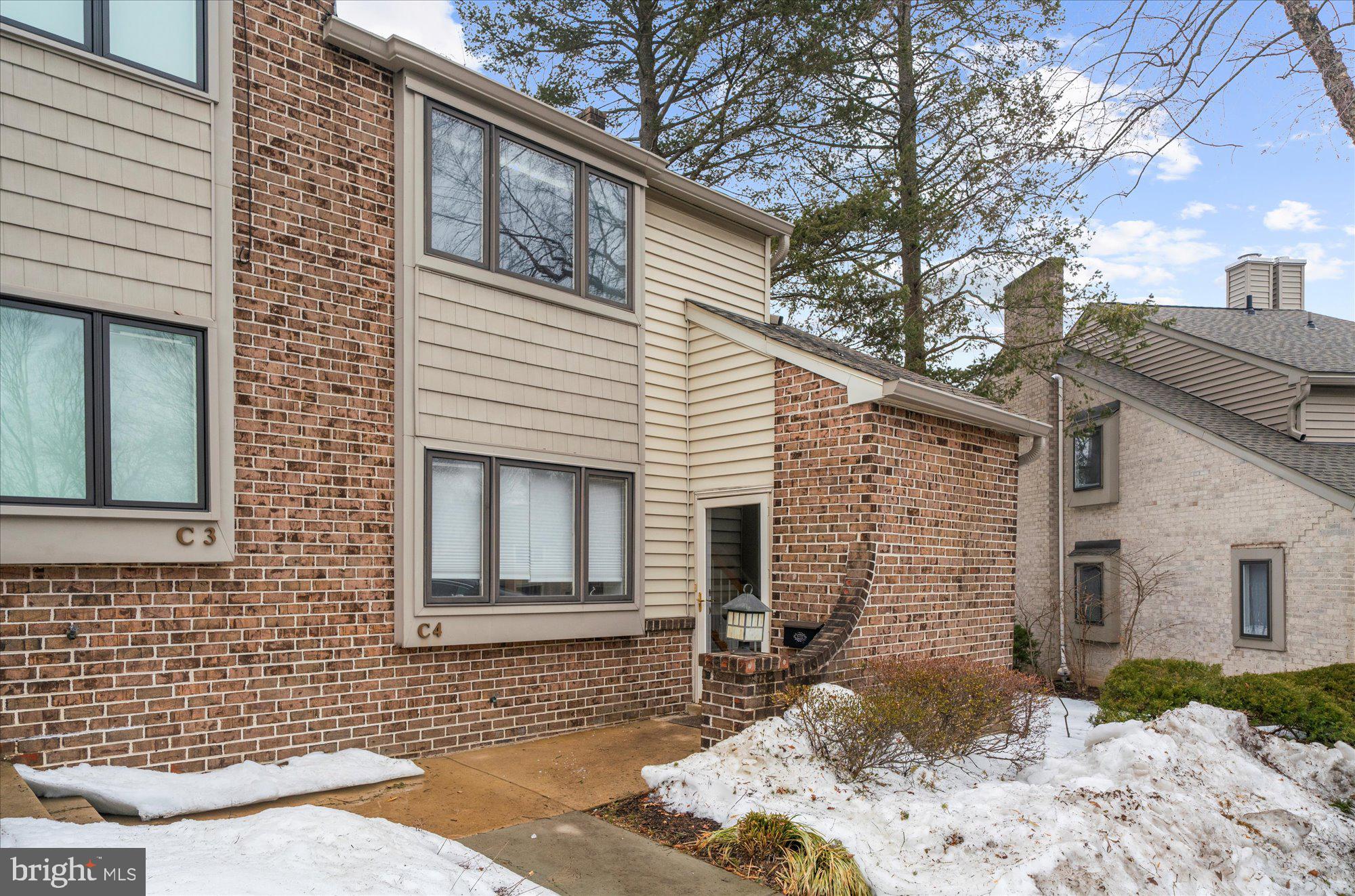 BRYN MAWR - Residential