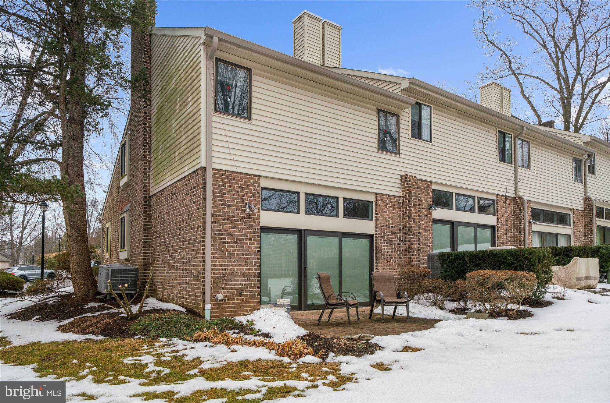 BRYN MAWR - Residential