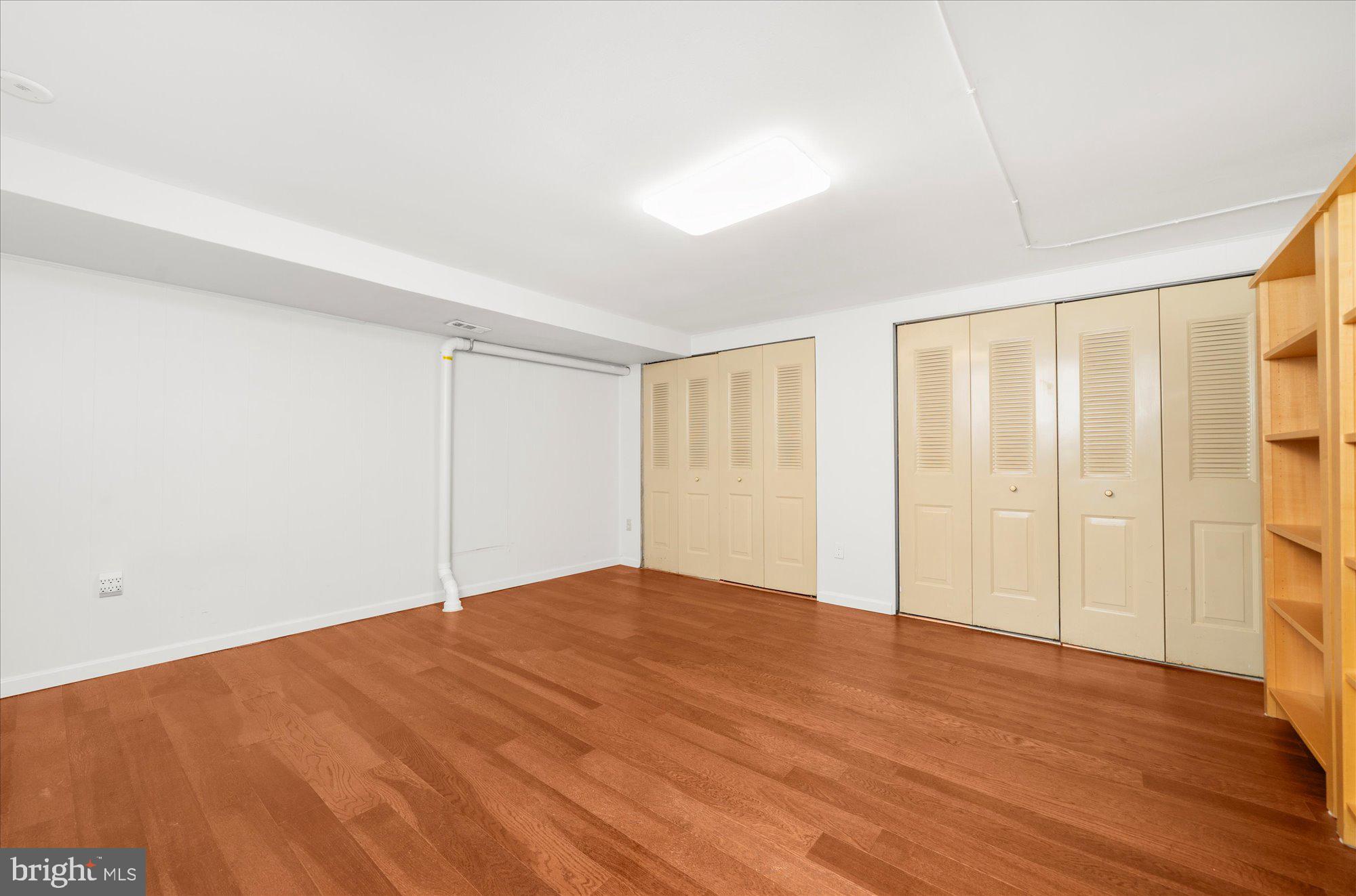 BRYN MAWR - Residential