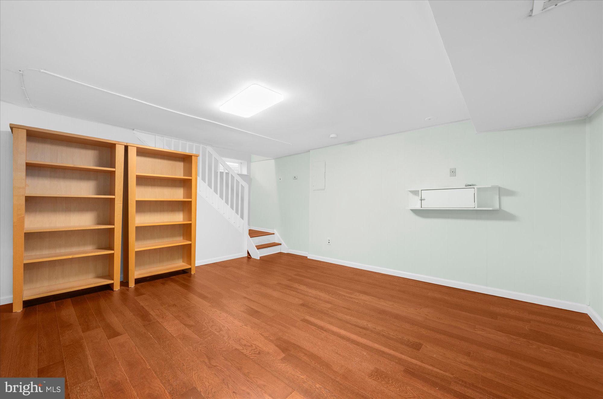 BRYN MAWR - Residential