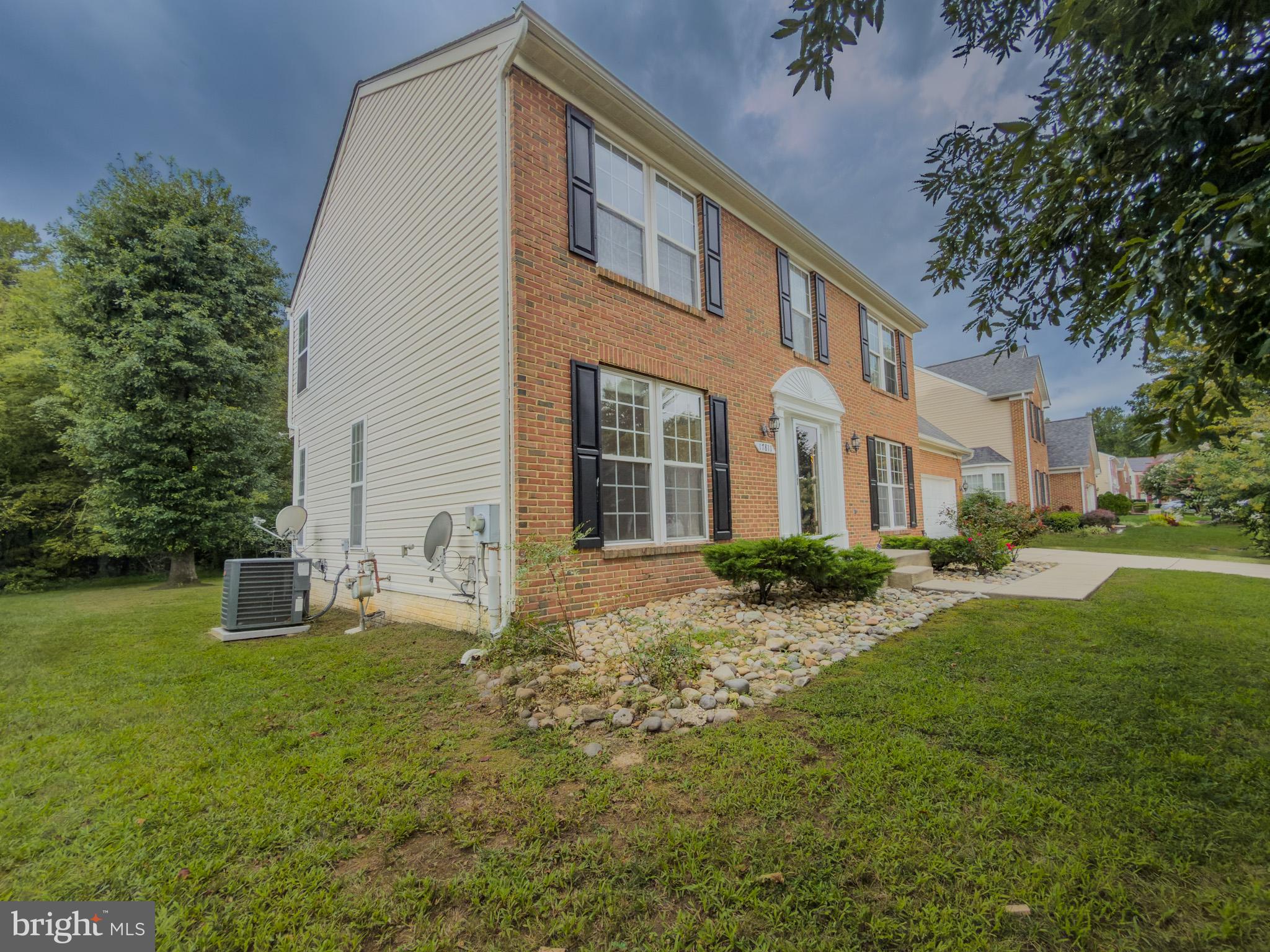 17811 SINGH COURT