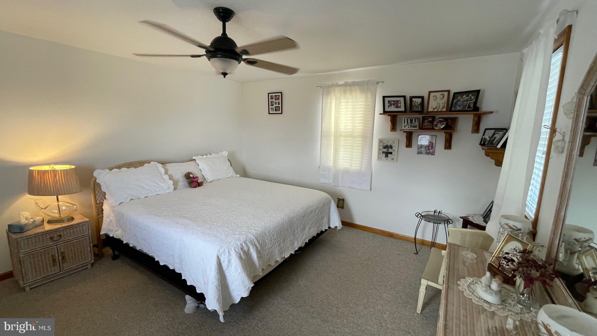 LOST MOUNTAIN - Residential