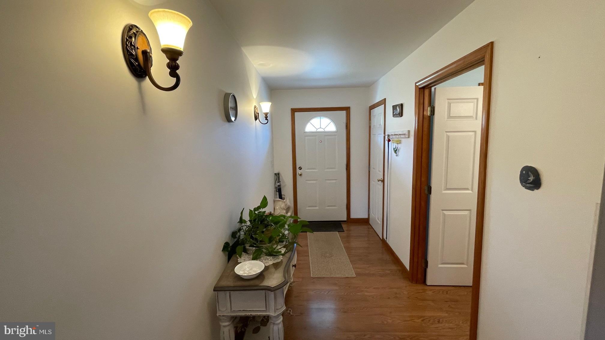 LOST MOUNTAIN - Residential