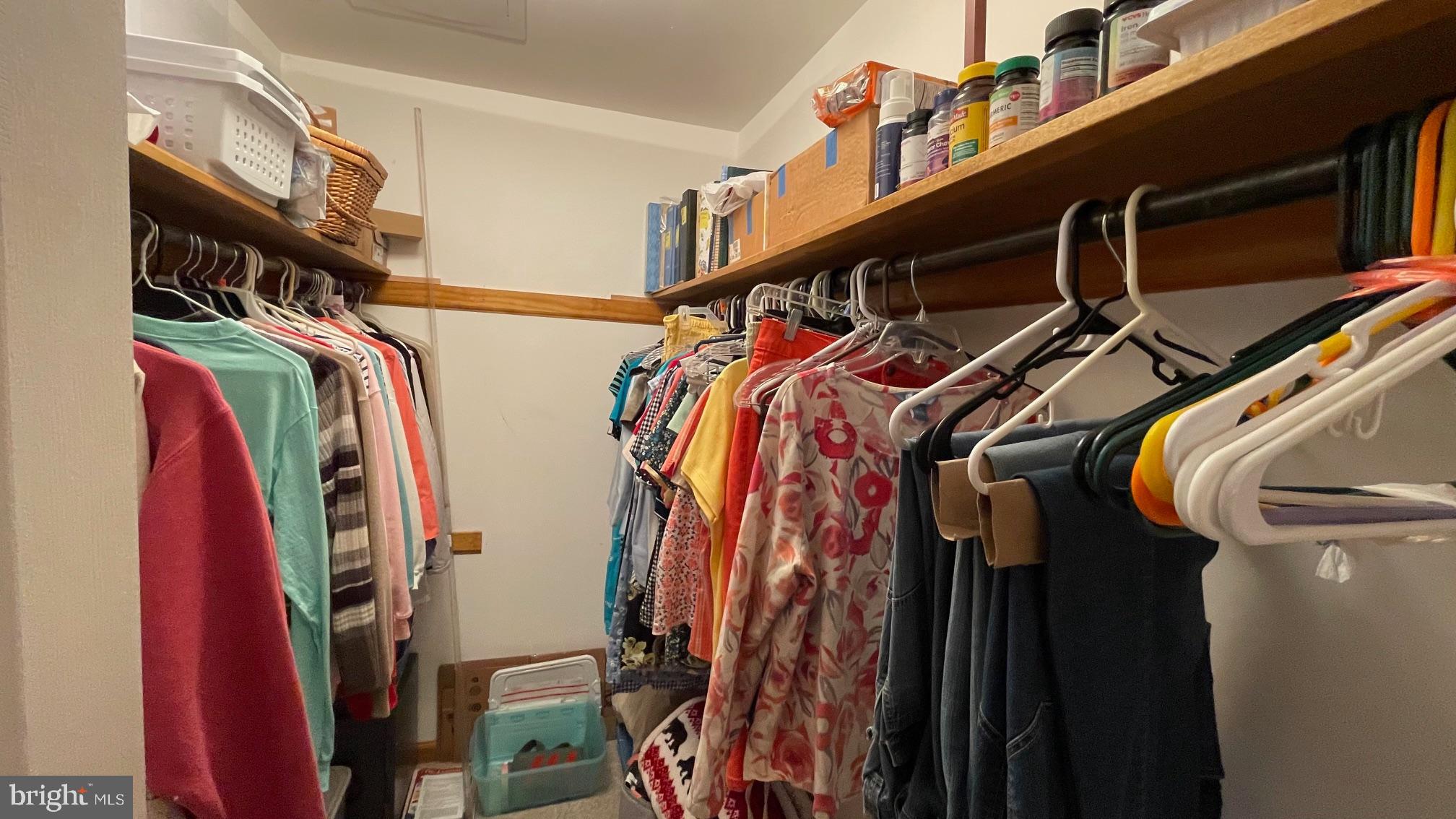 LOST MOUNTAIN - Residential