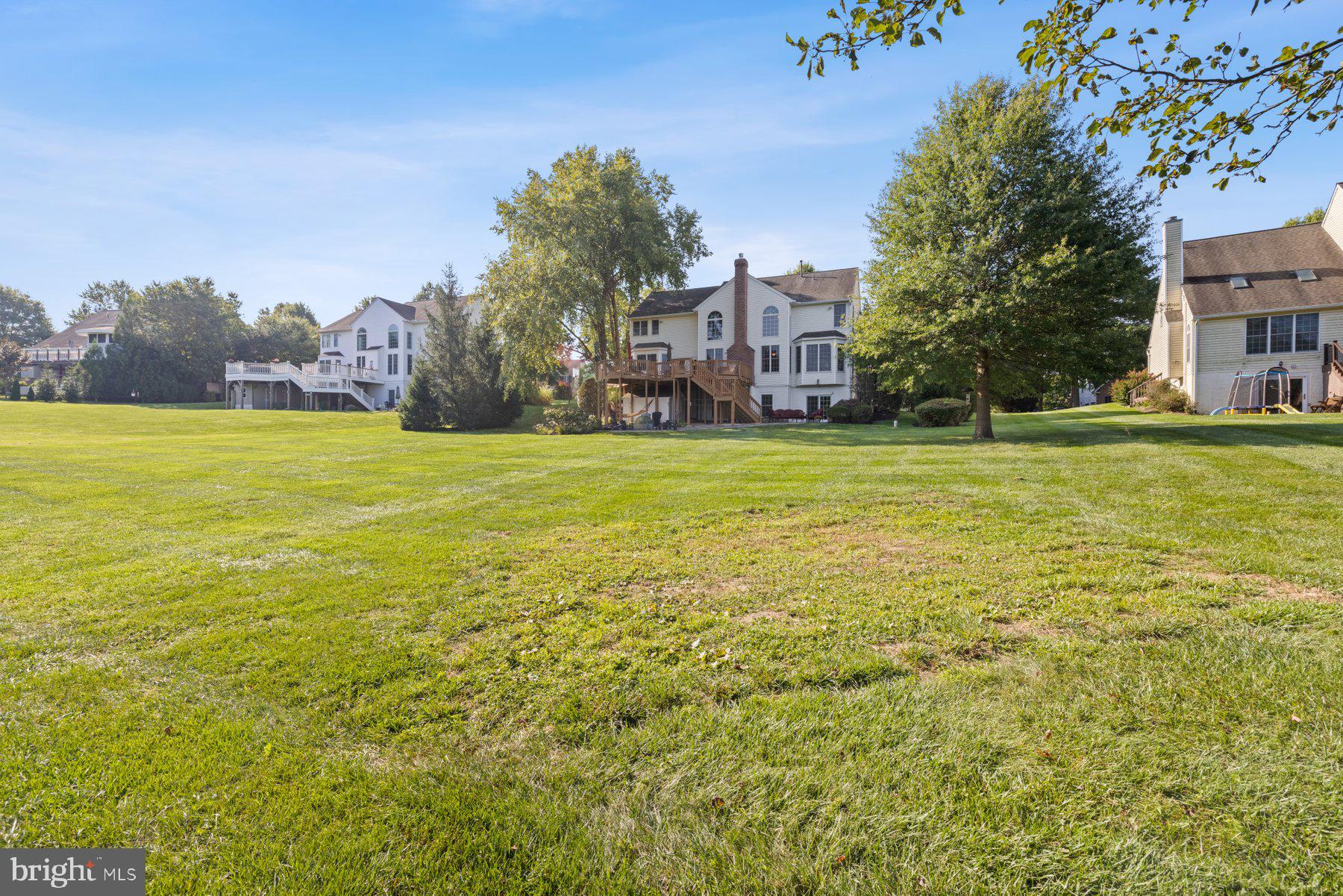 WINDY KNOLLS - Residential