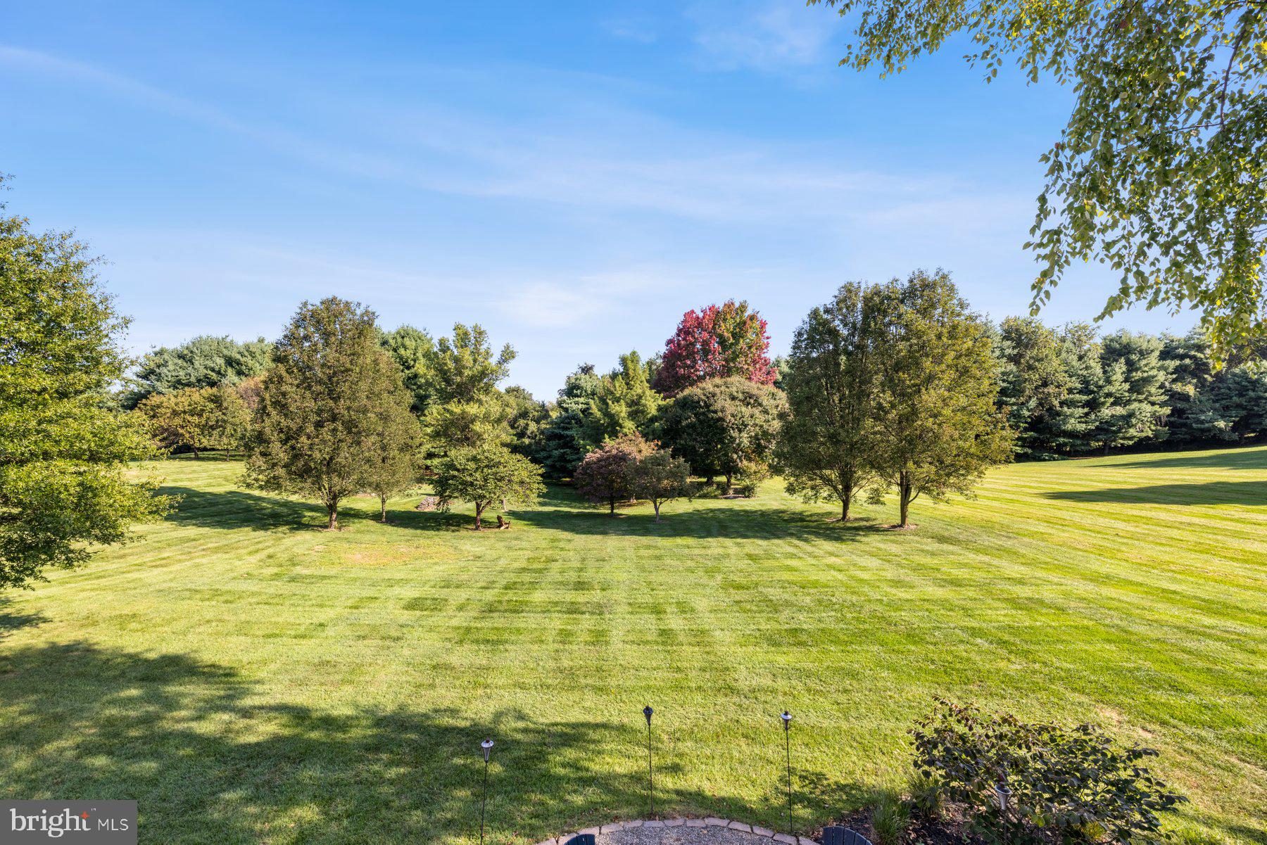 WINDY KNOLLS - Residential