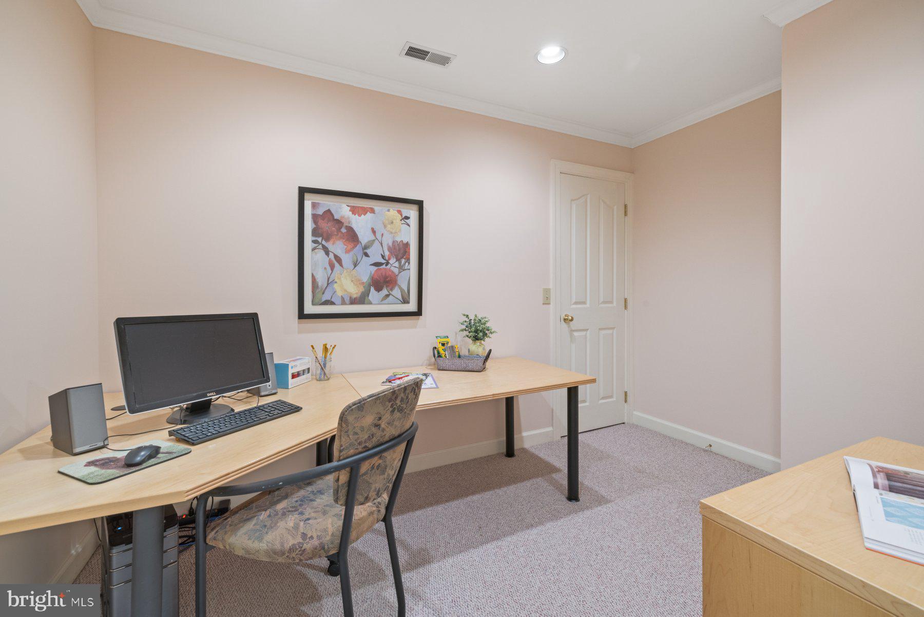 WINDY KNOLLS - Residential