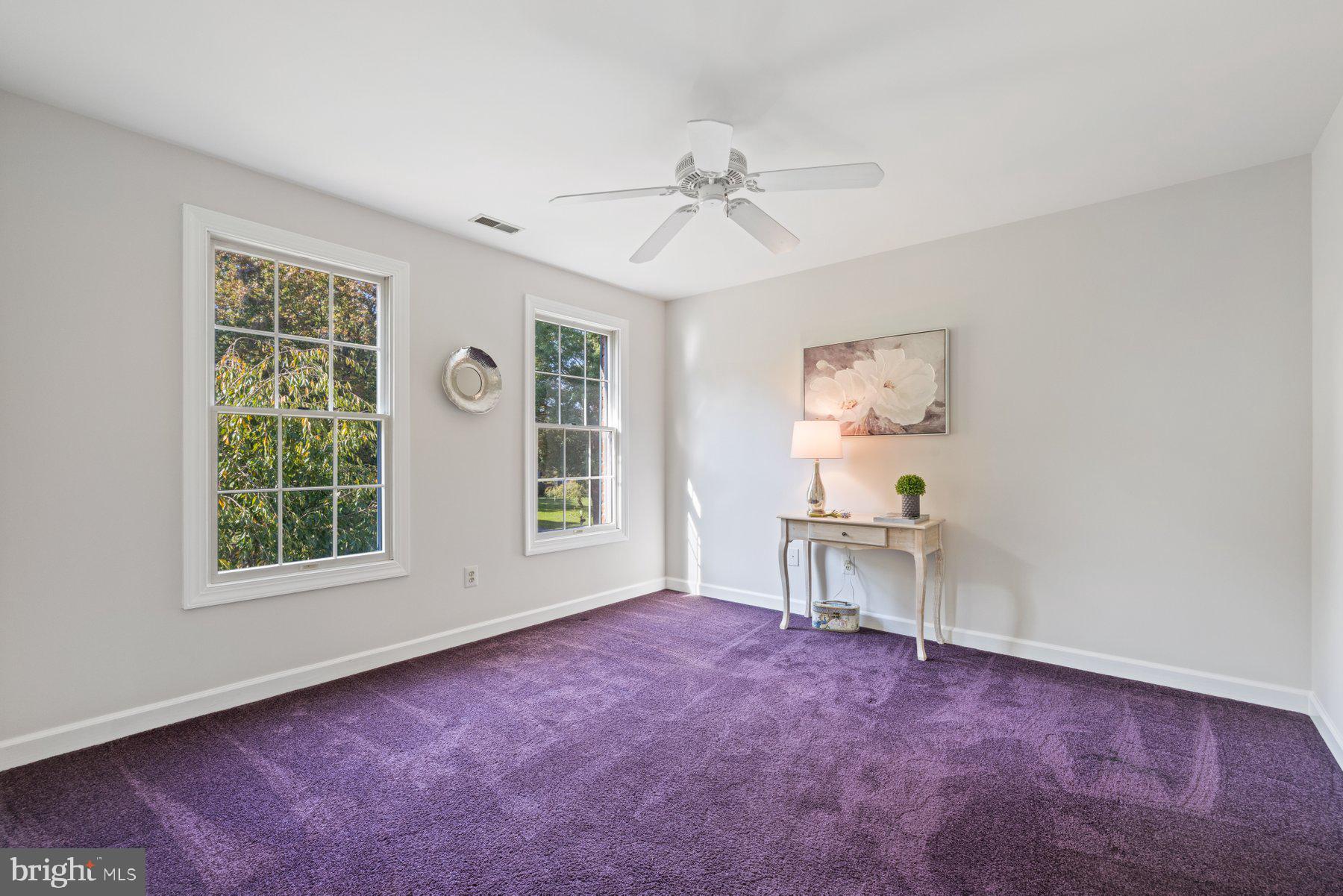 WINDY KNOLLS - Residential