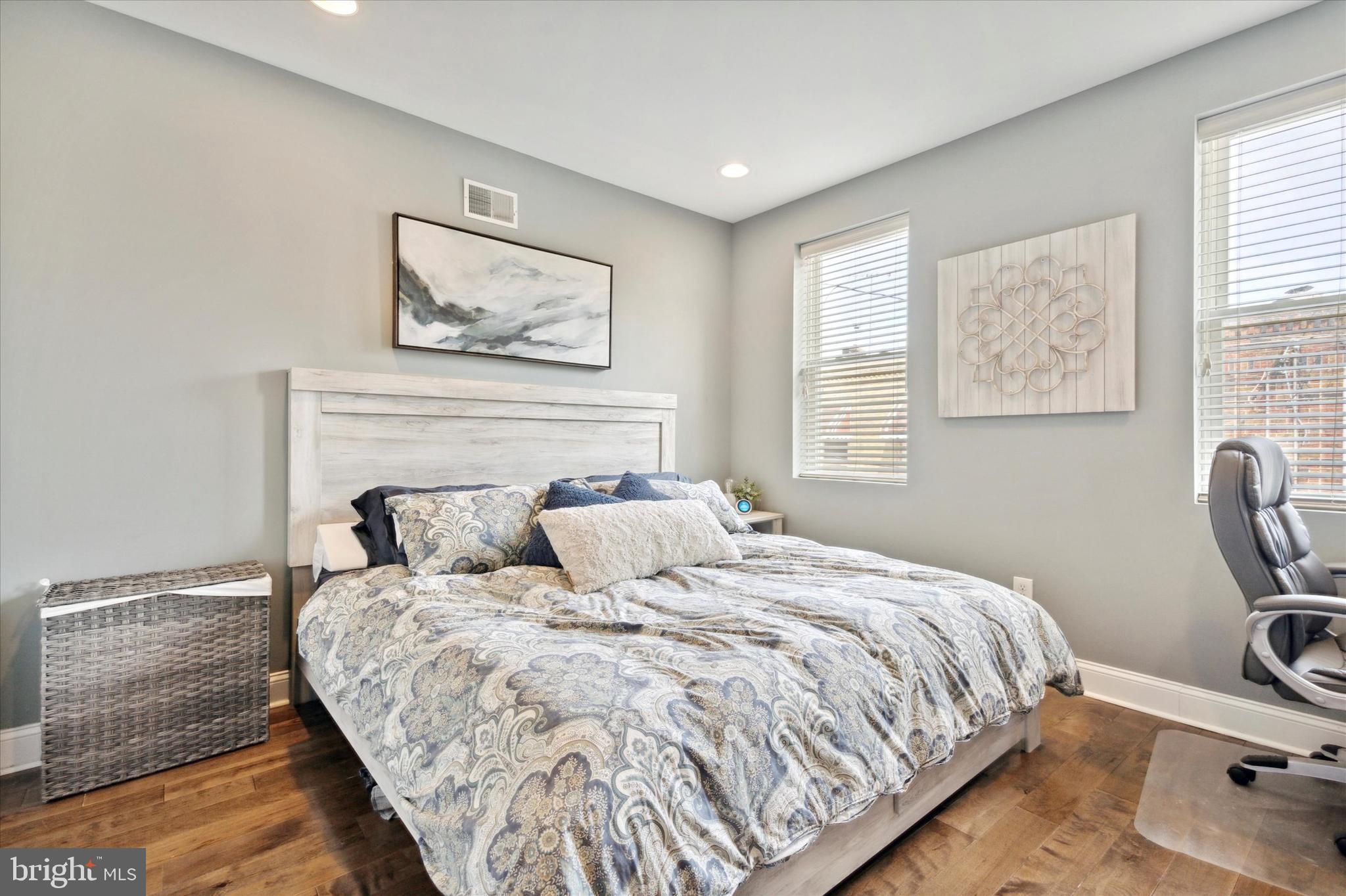 NEWBOLD - Residential Lease