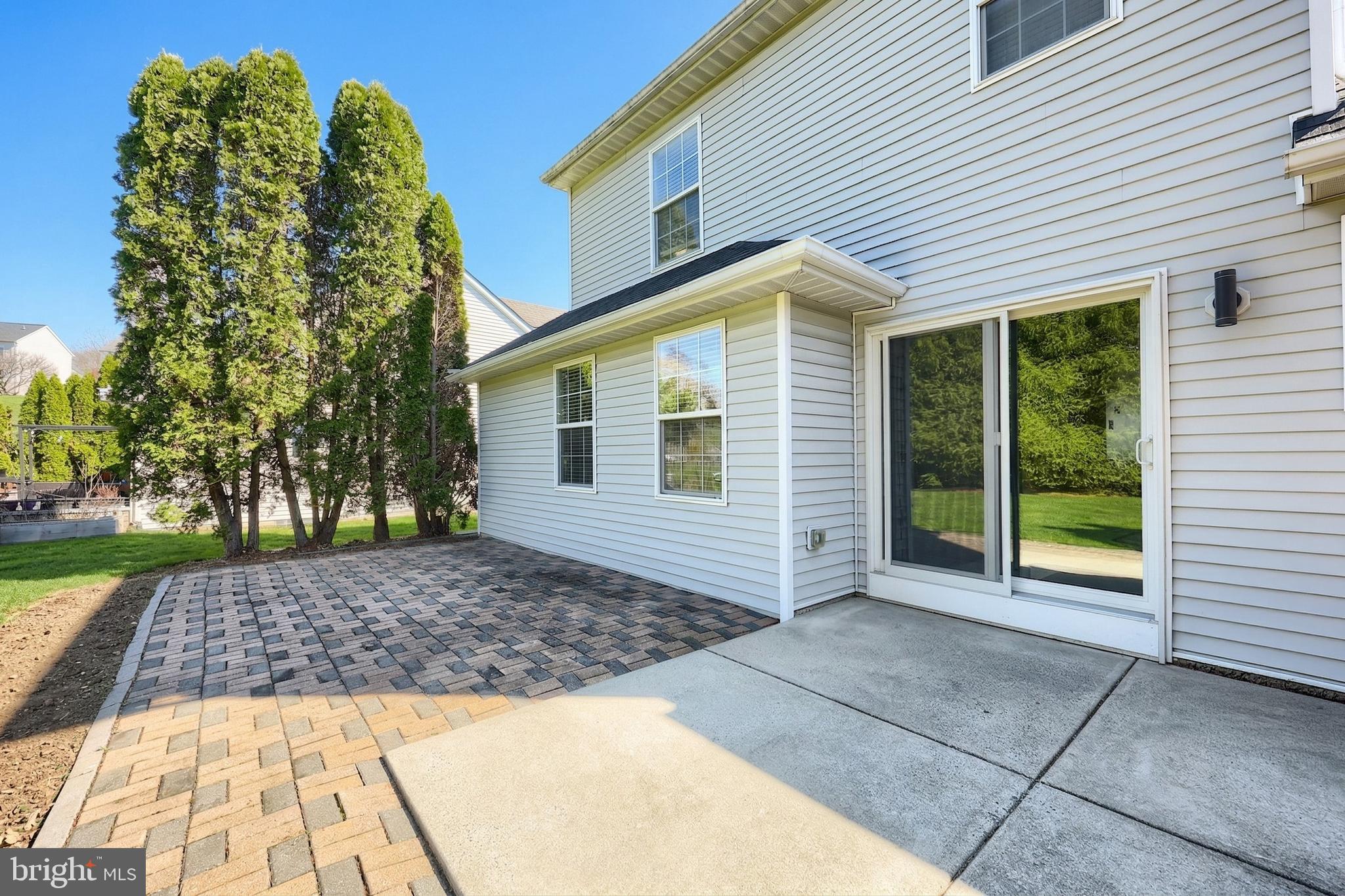 BLOSSOM HILL - Residential