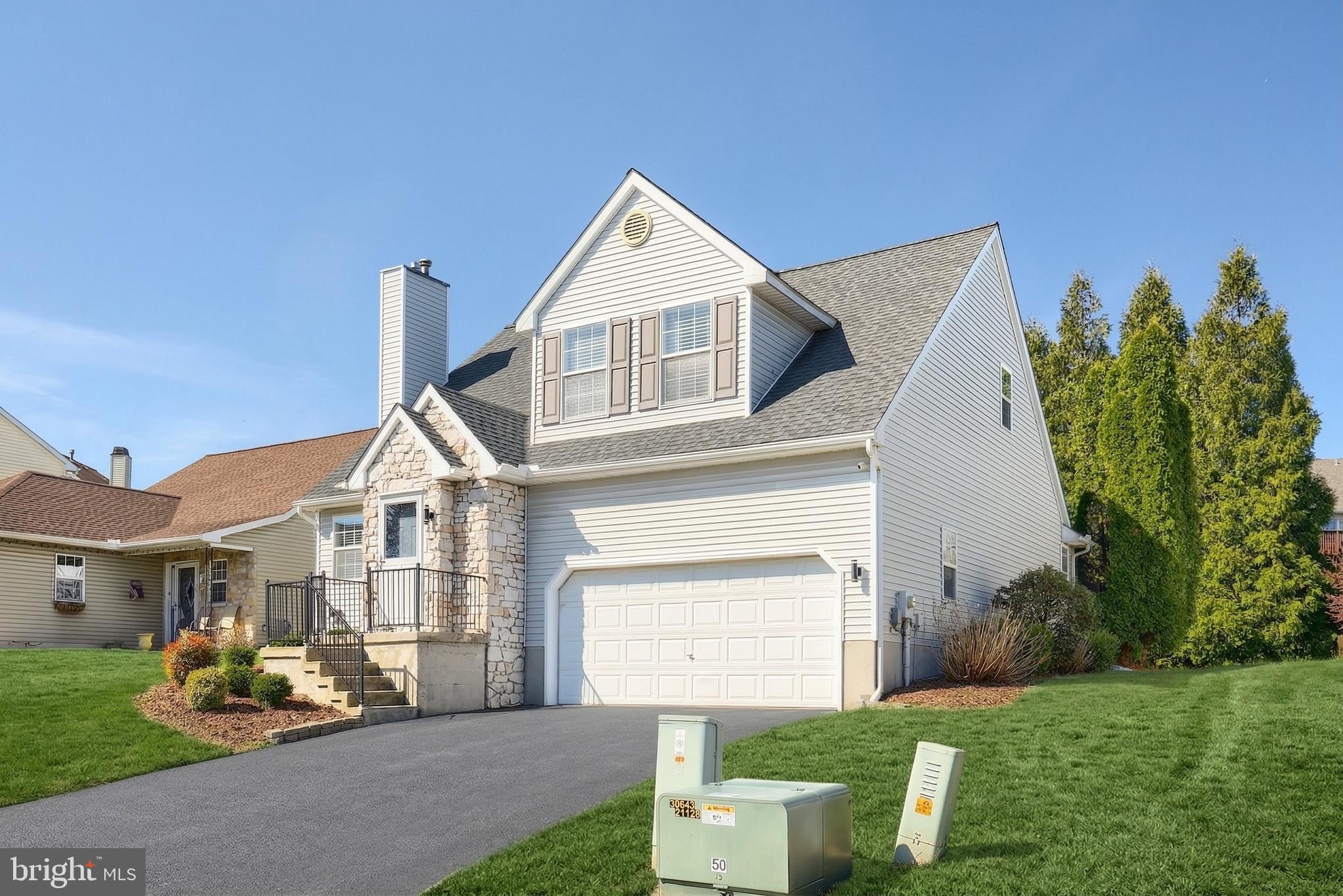 BLOSSOM HILL - Residential