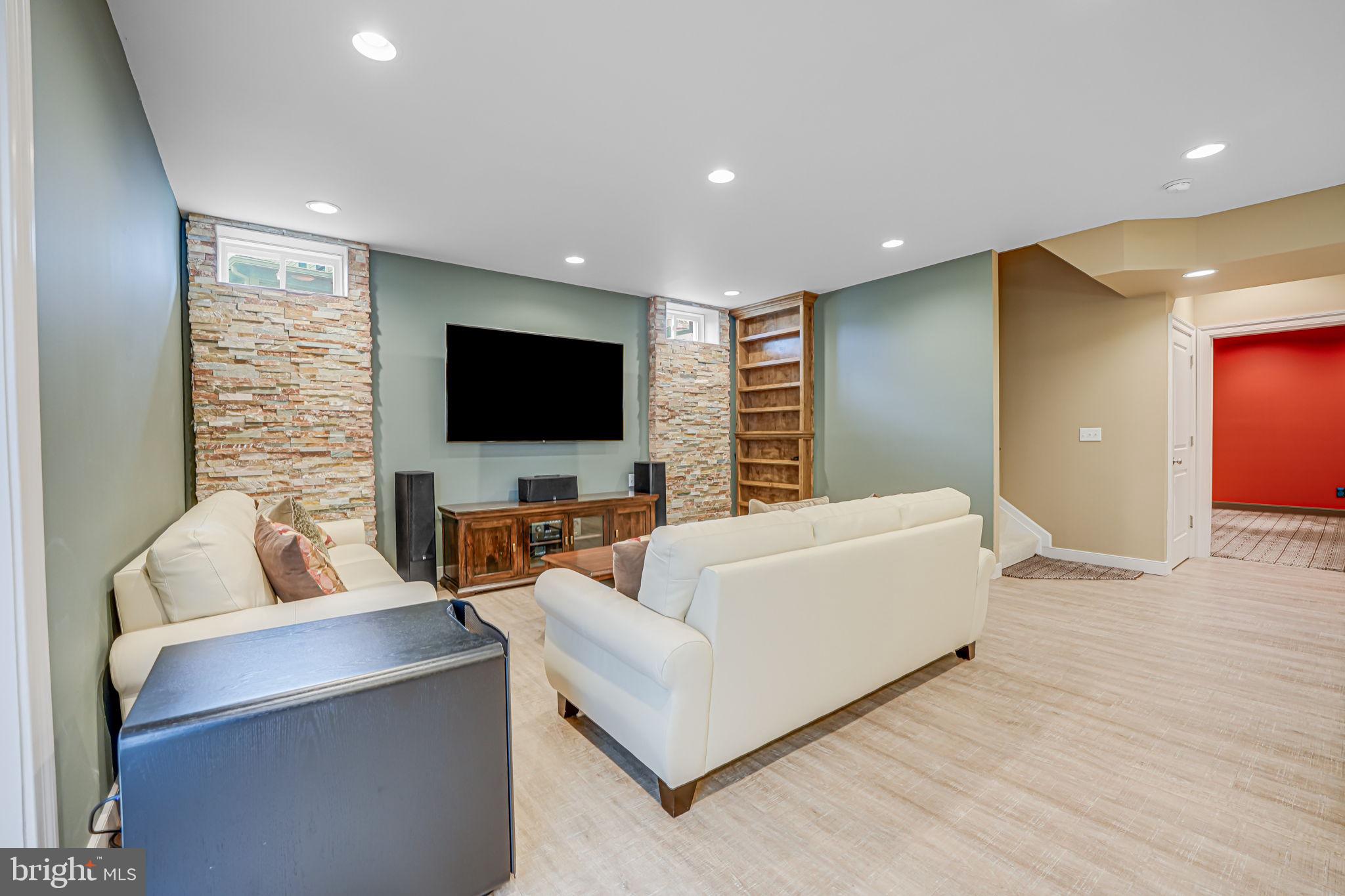 WILLOWSFORD - Residential