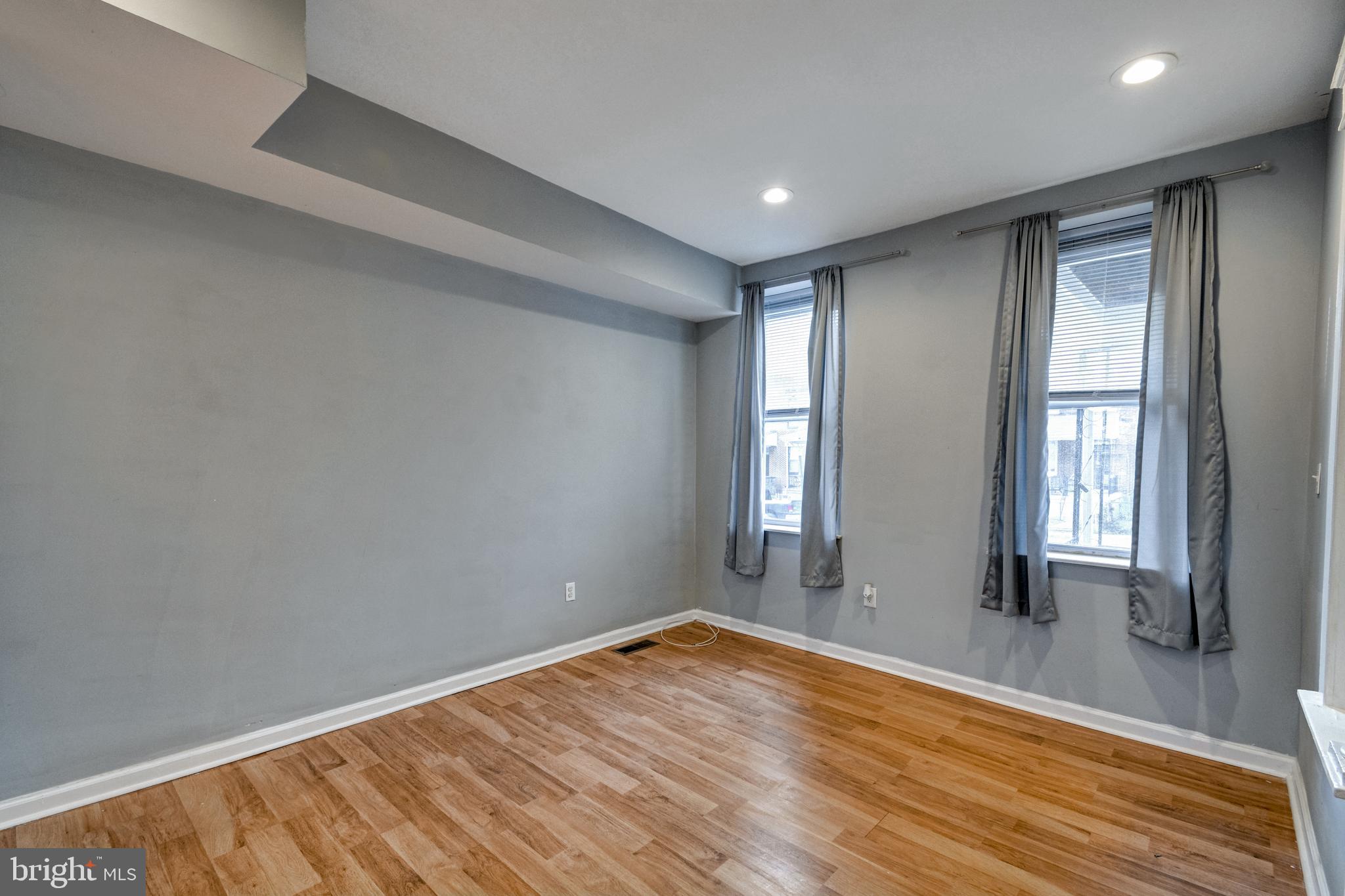 EDMONDSON VIILLAGE - Residential