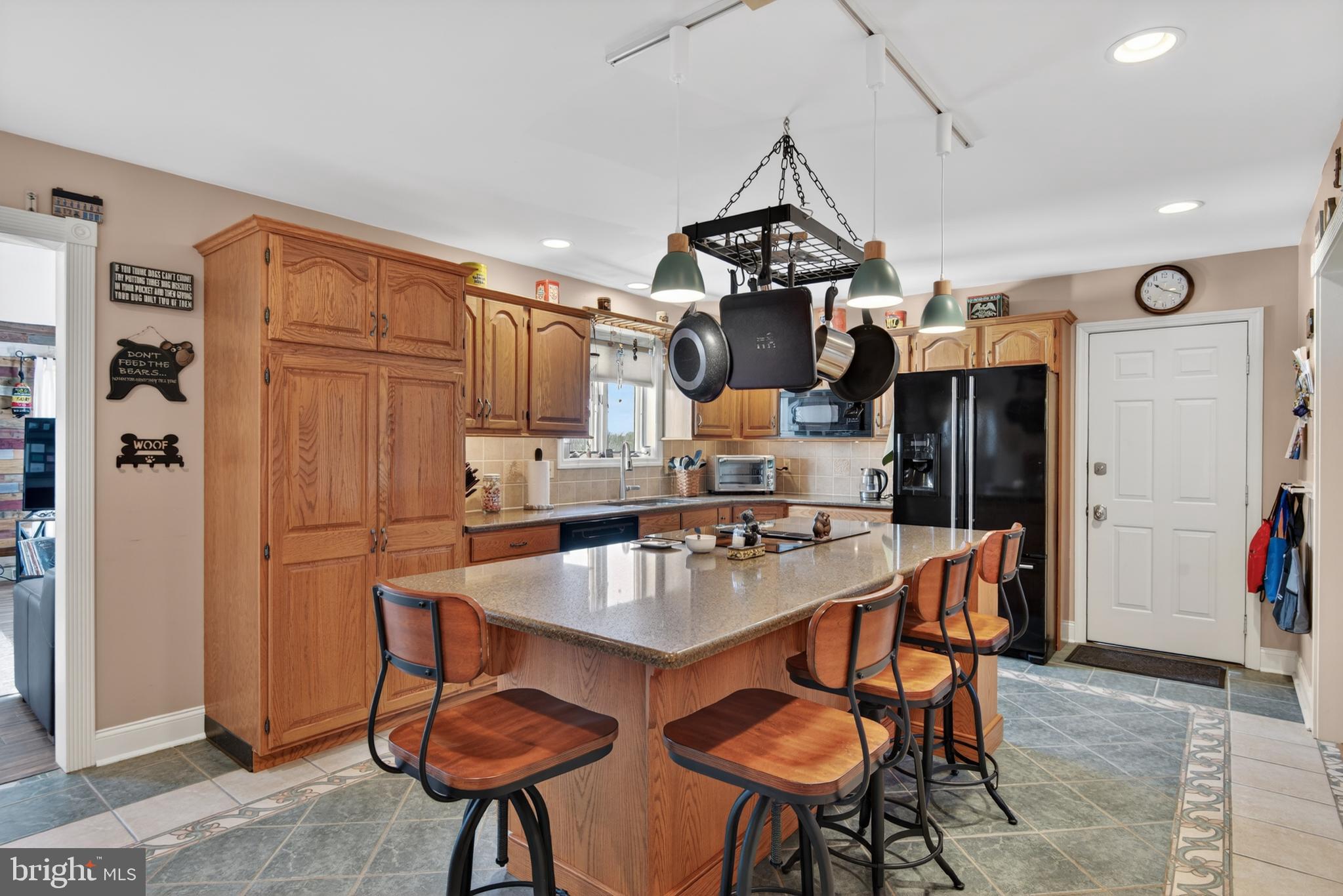 CHATHAM COMMONS - Residential