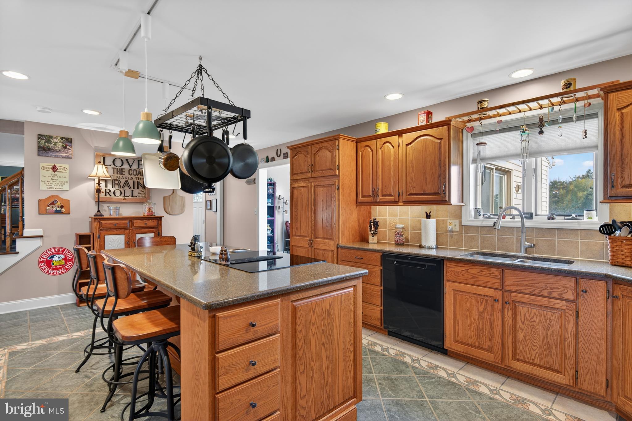 CHATHAM COMMONS - Residential