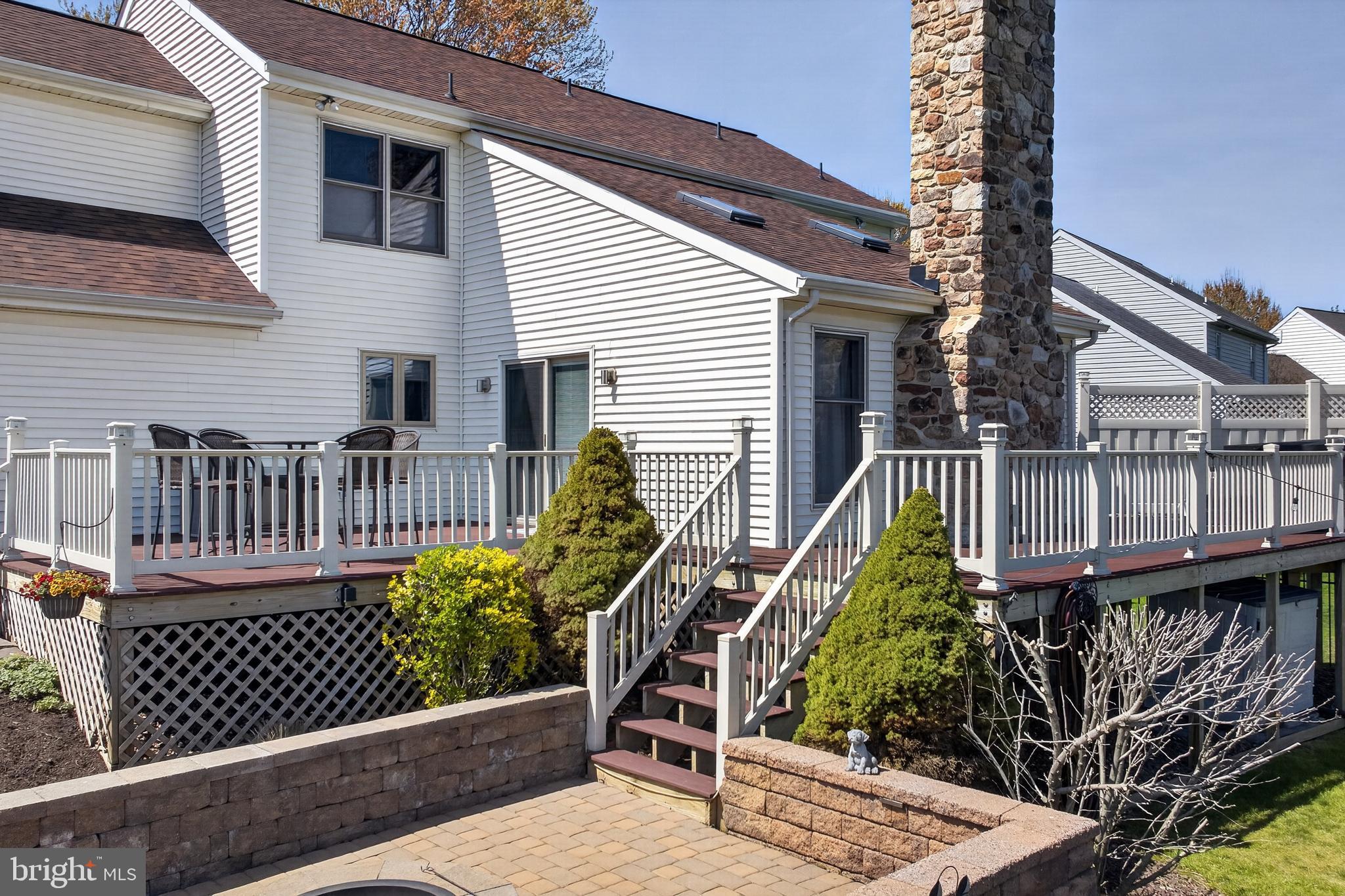 CHATHAM COMMONS - Residential