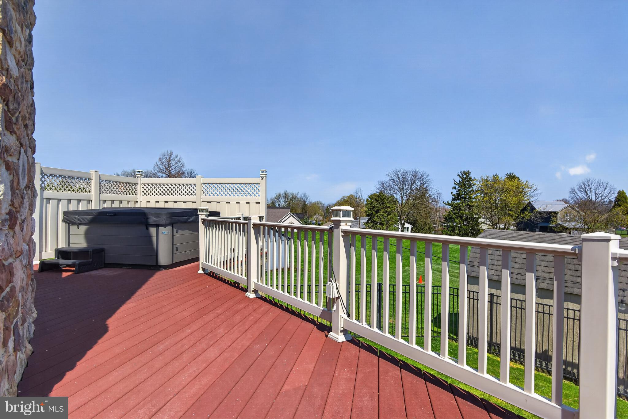 CHATHAM COMMONS - Residential