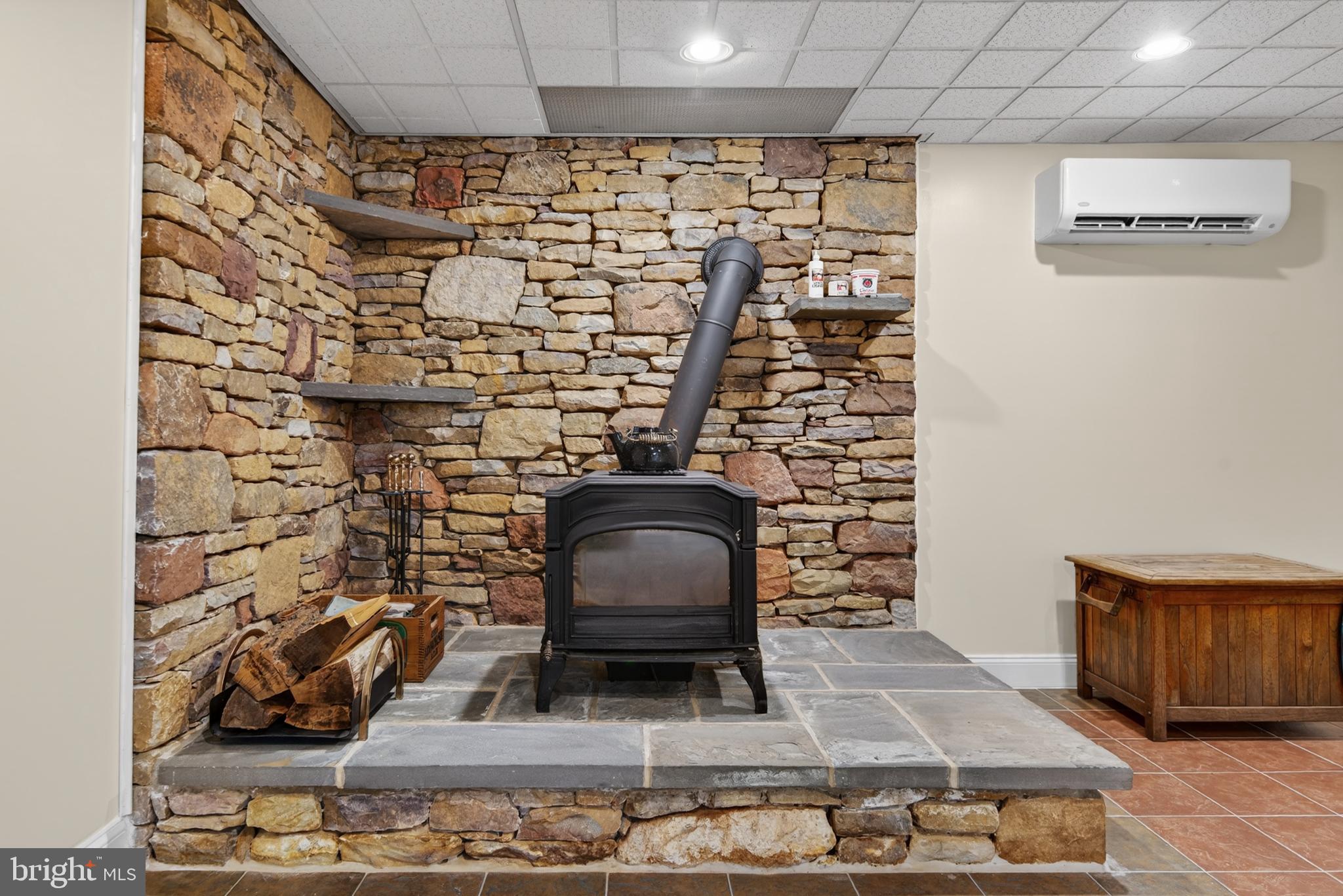 CHATHAM COMMONS - Residential