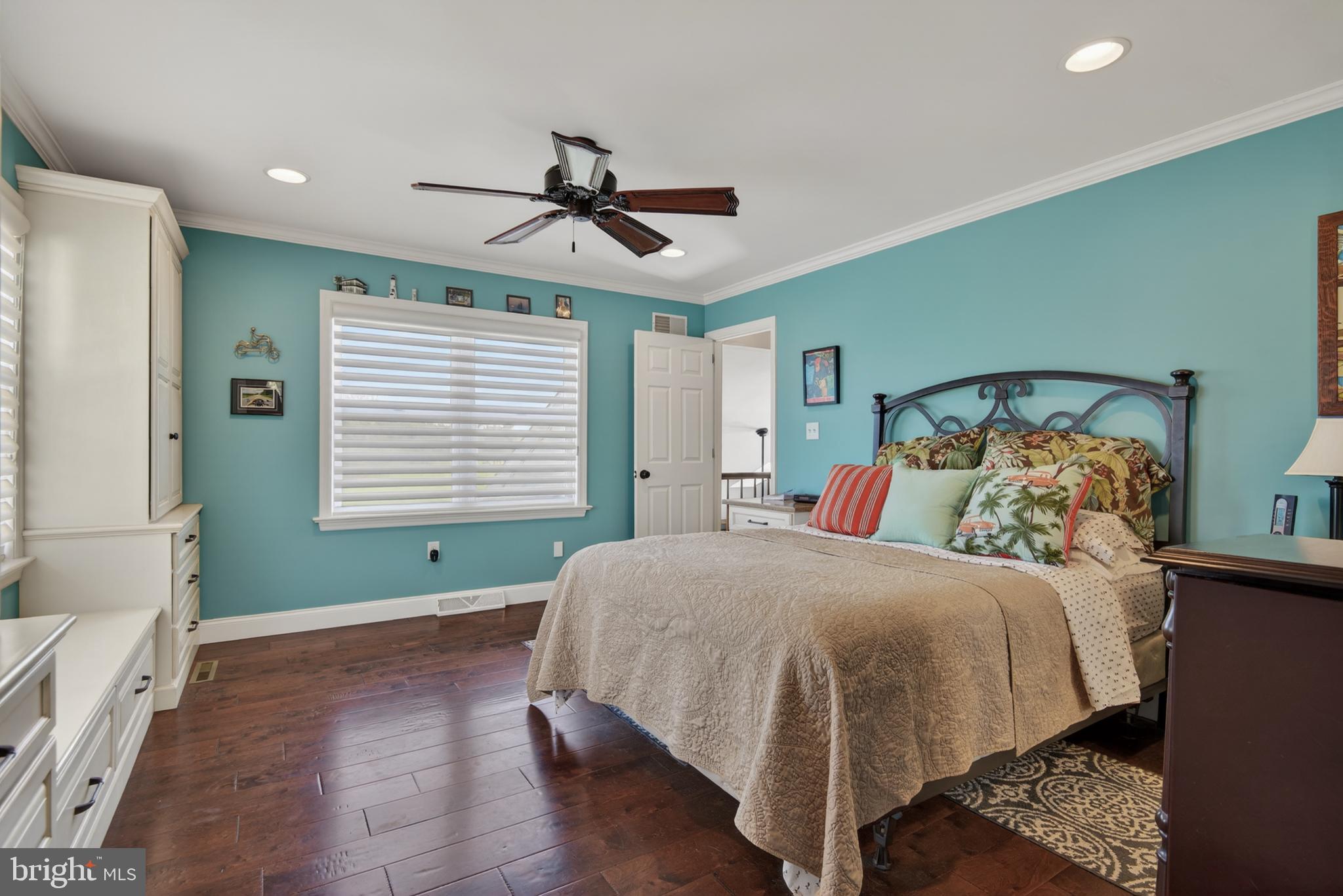 CHATHAM COMMONS - Residential