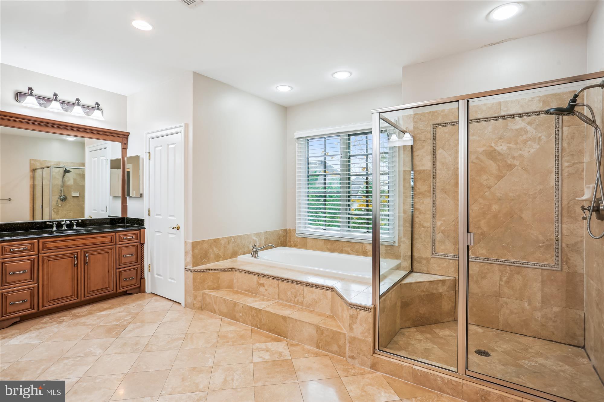 OAKS AT NORTH BETHESDA - Residential