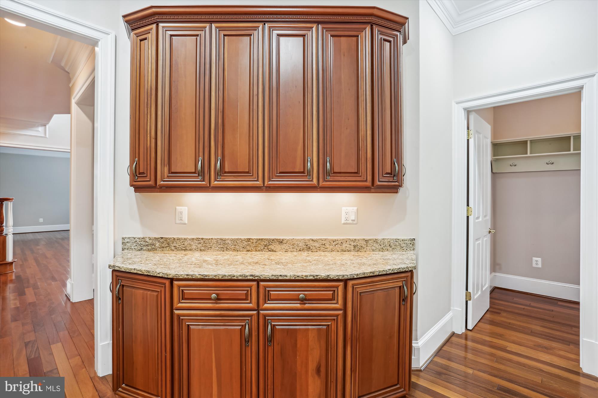 OAKS AT NORTH BETHESDA - Residential