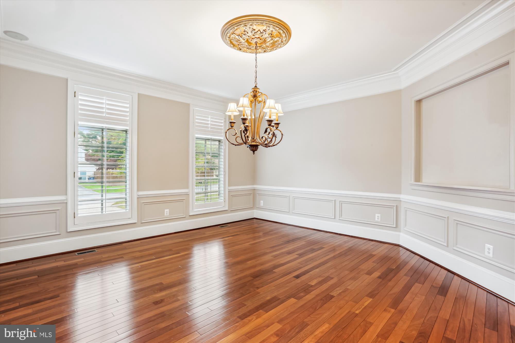 OAKS AT NORTH BETHESDA - Residential