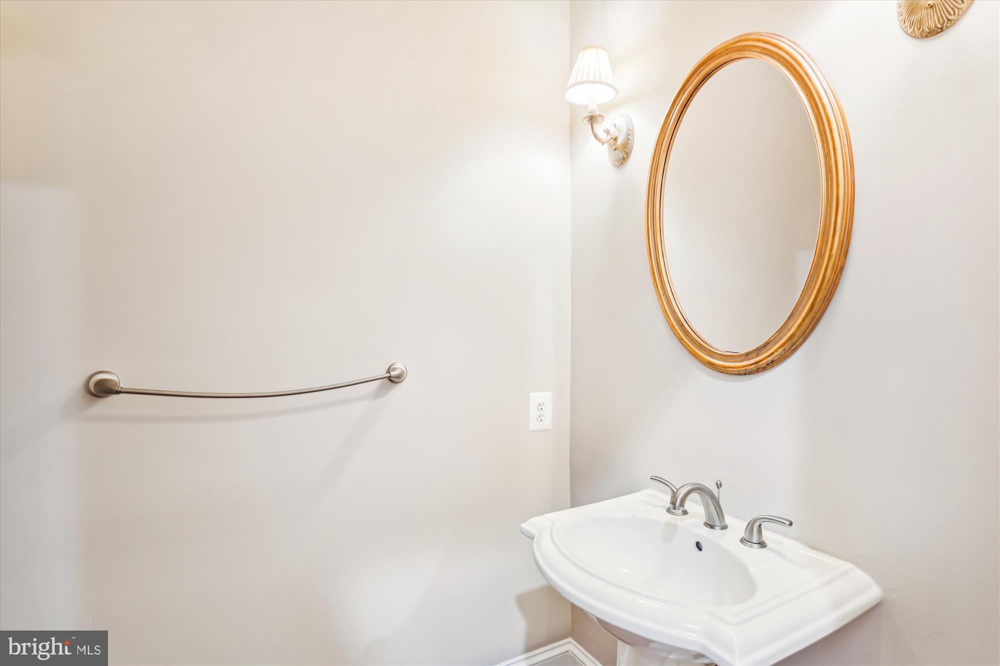 OAKS AT NORTH BETHESDA - Residential