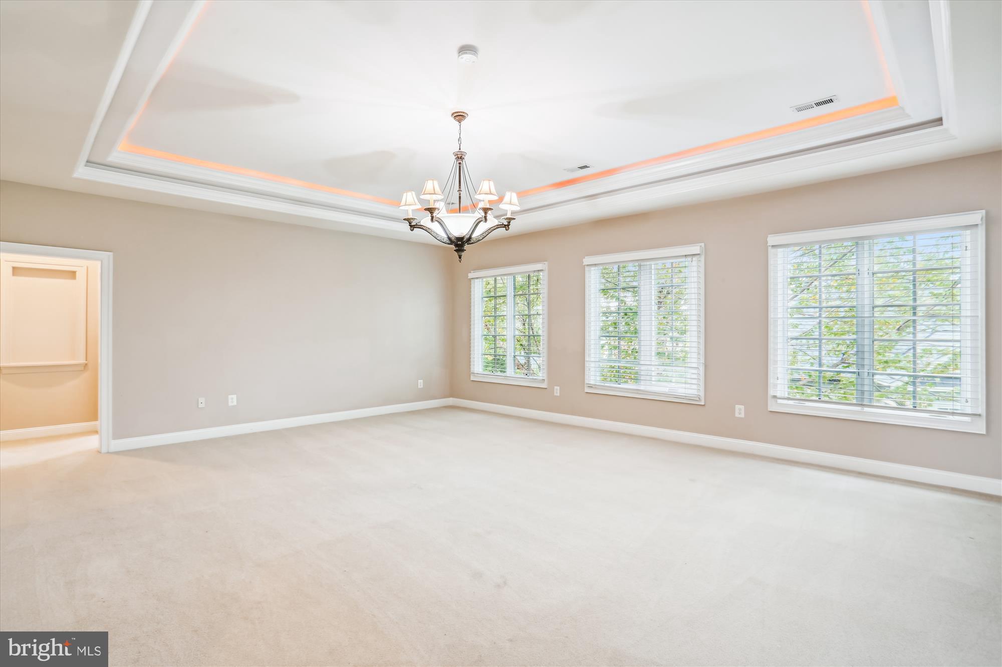 OAKS AT NORTH BETHESDA - Residential