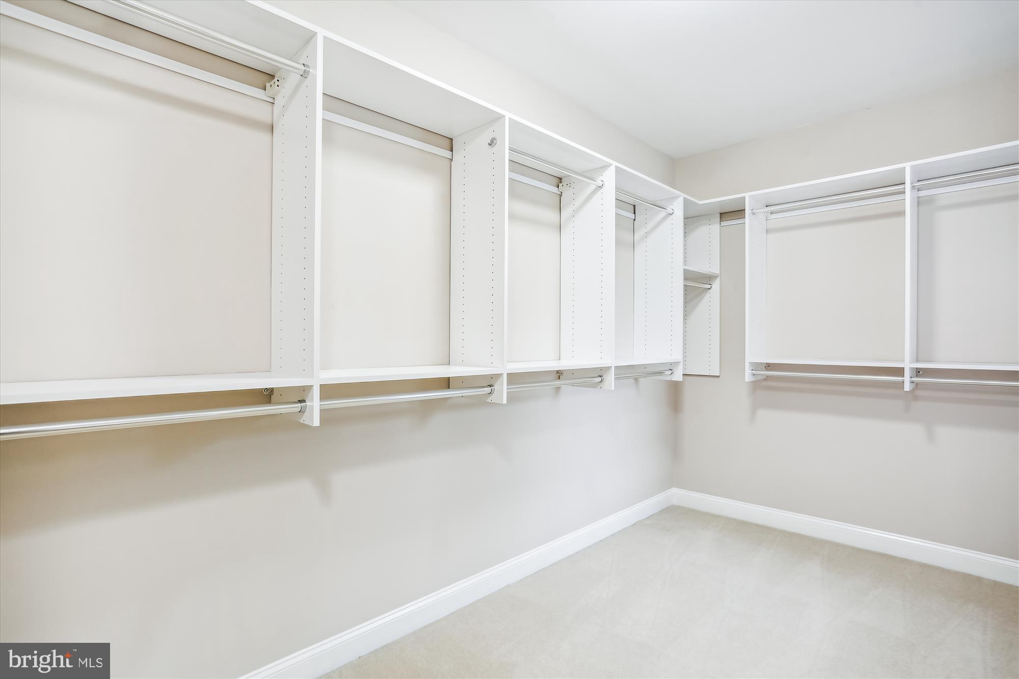 OAKS AT NORTH BETHESDA - Residential