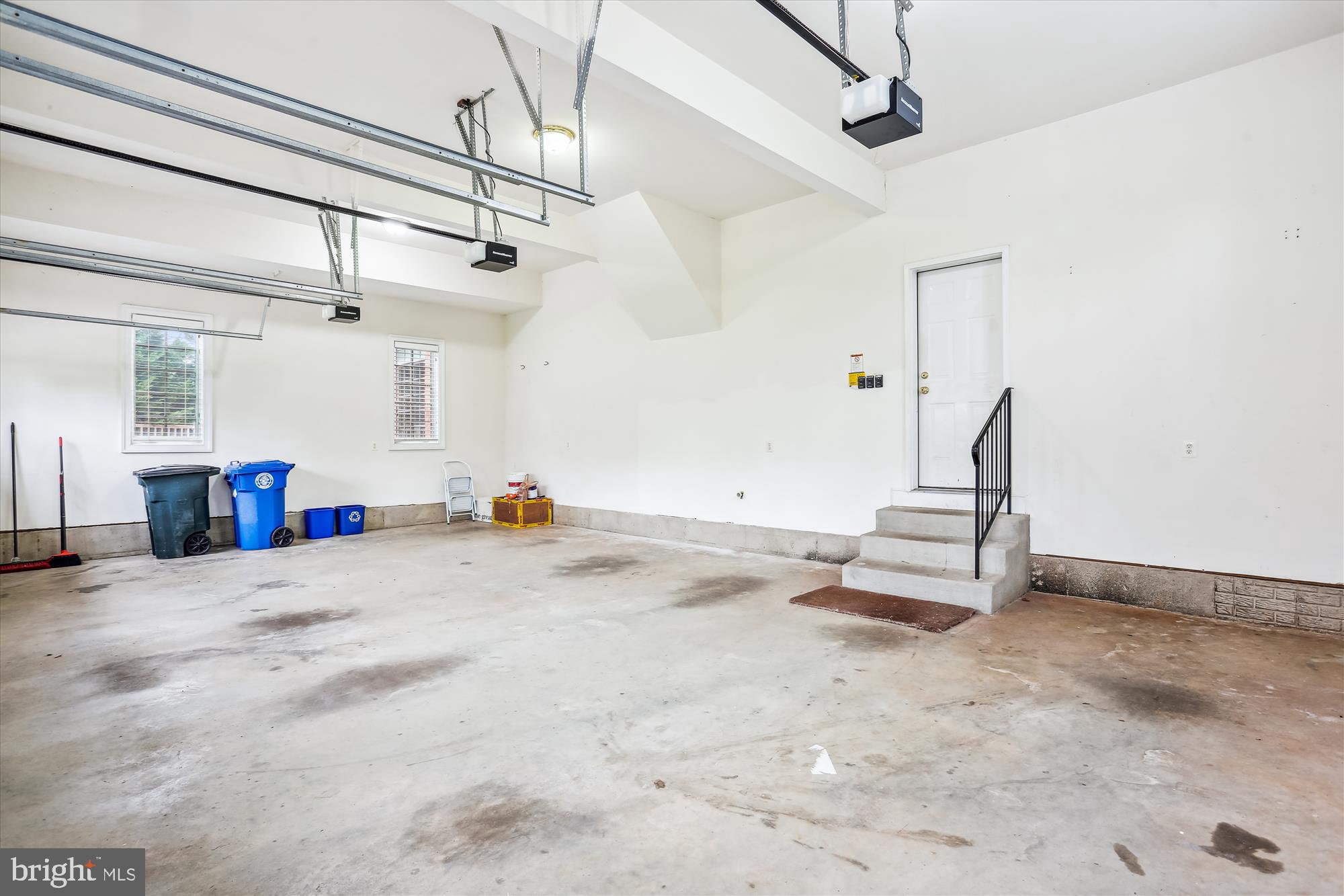 OAKS AT NORTH BETHESDA - Residential